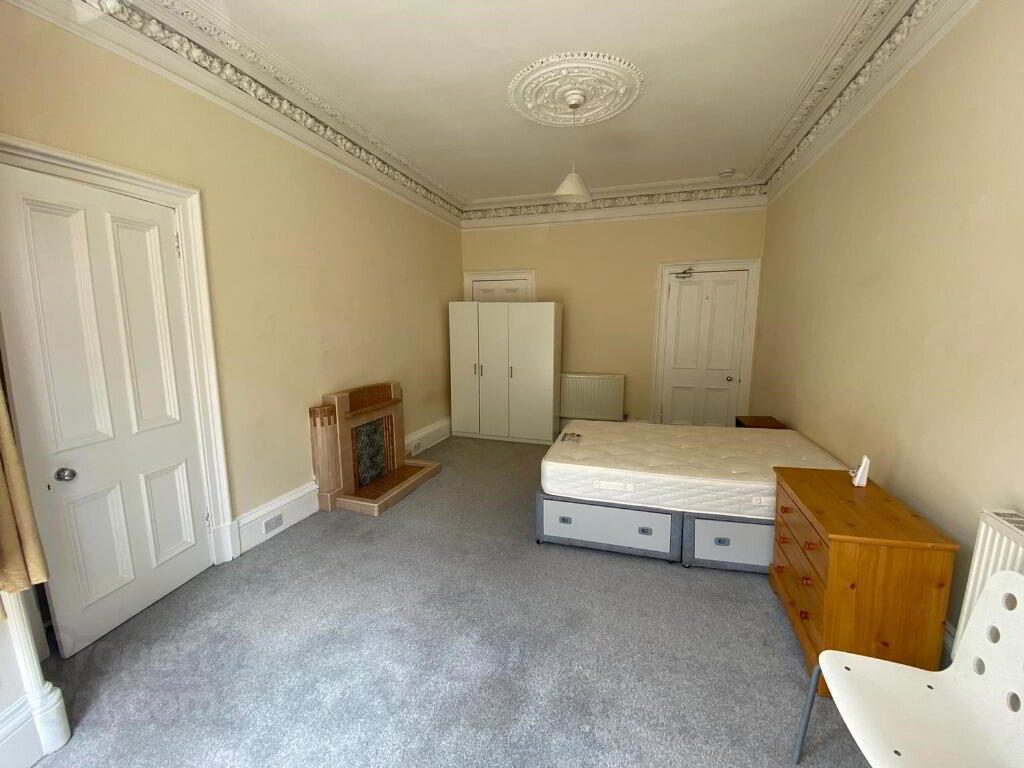 10 Bruntsfield Avenue 9 of 11