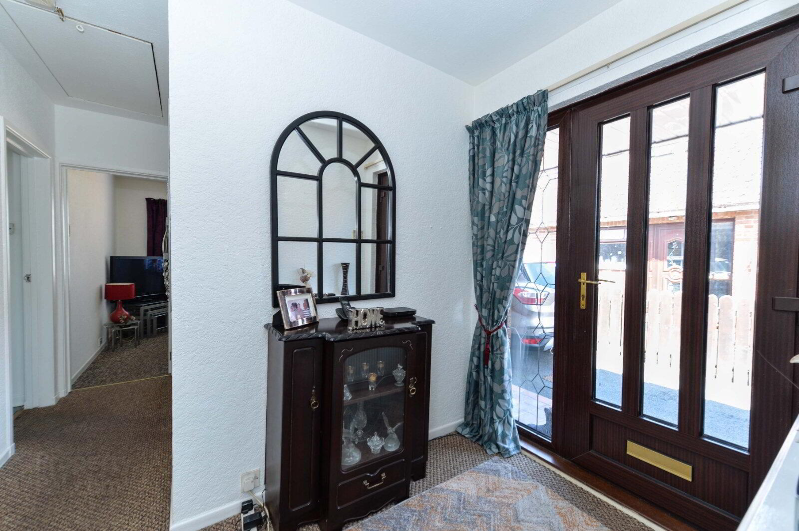 8 Ilford Avenue 3 of 12