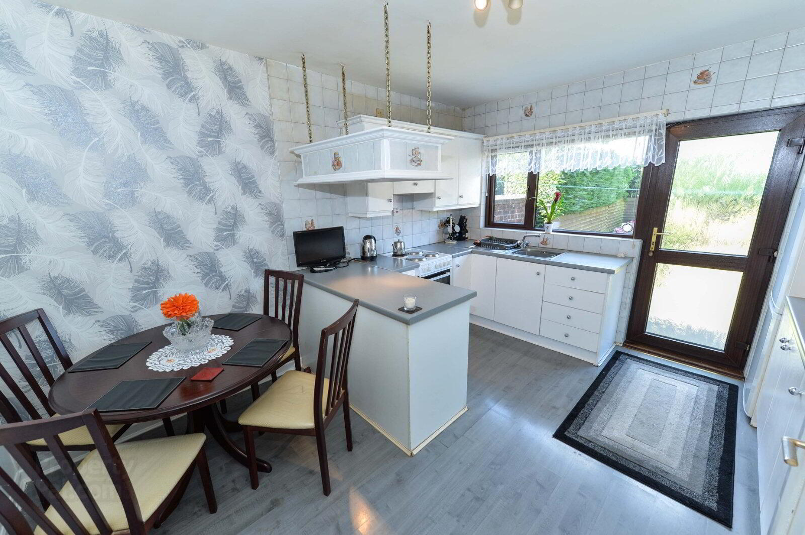 8 Ilford Avenue 6 of 12