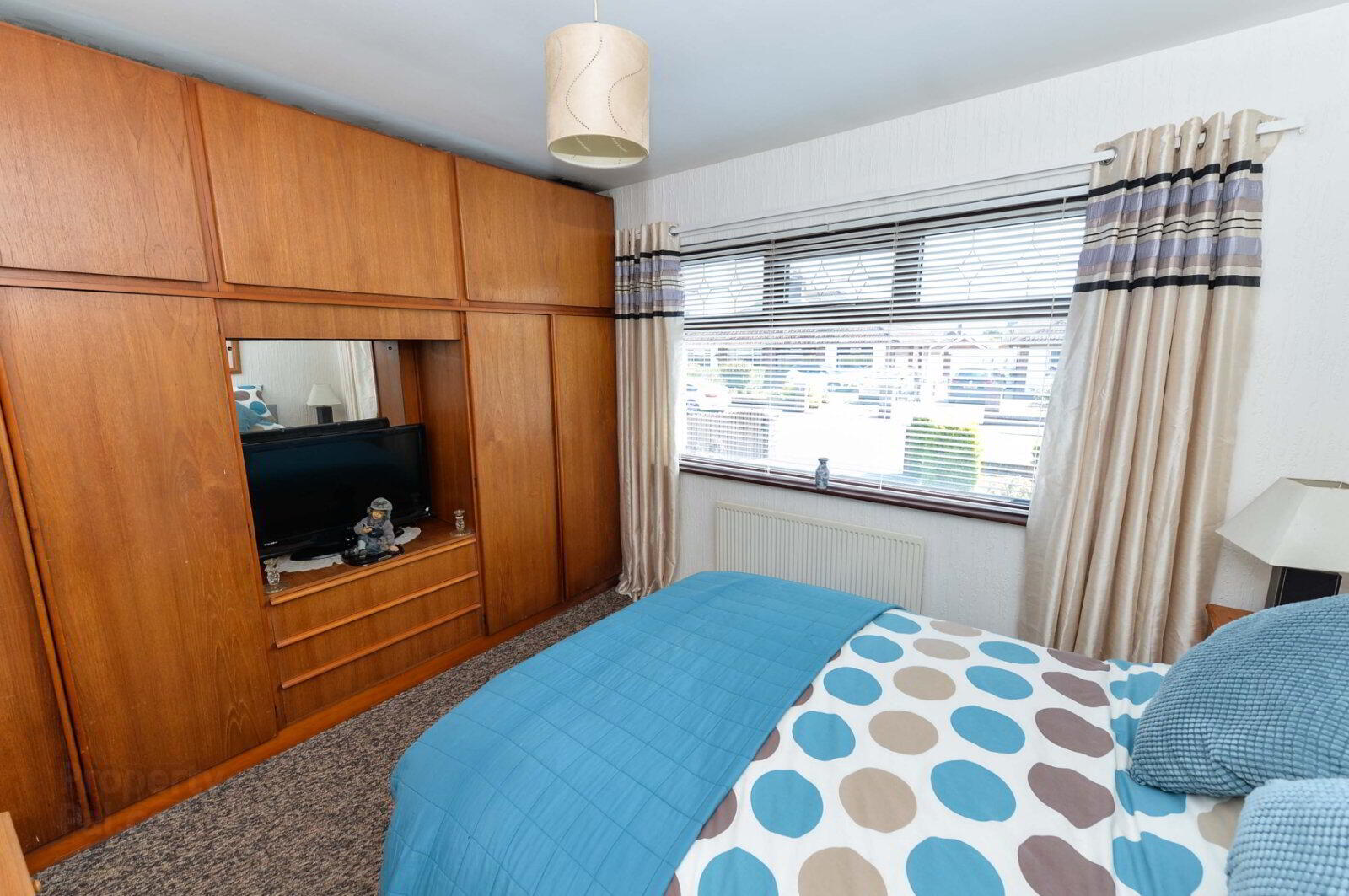 8 Ilford Avenue 8 of 12