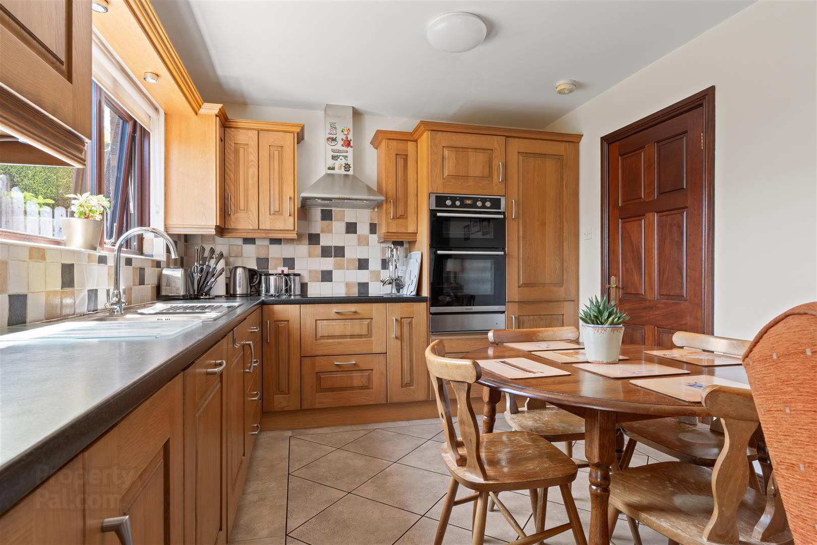 11 Strangford View 6 of 22