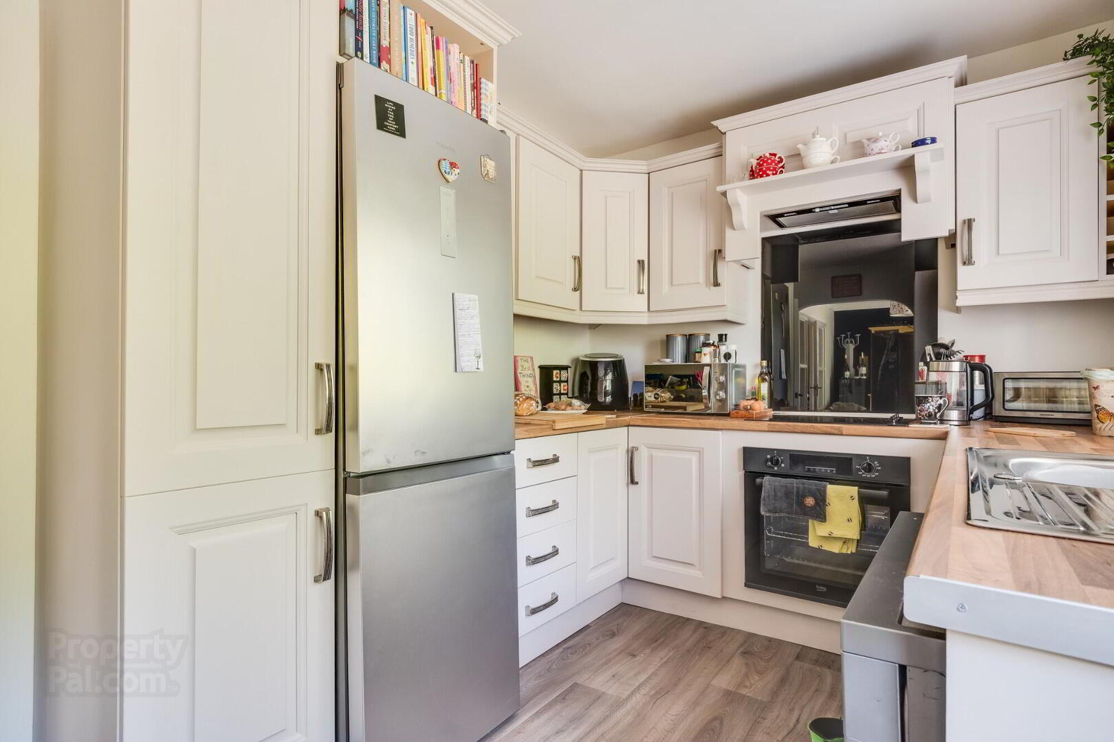 2 Silverstream Court 12 of 23