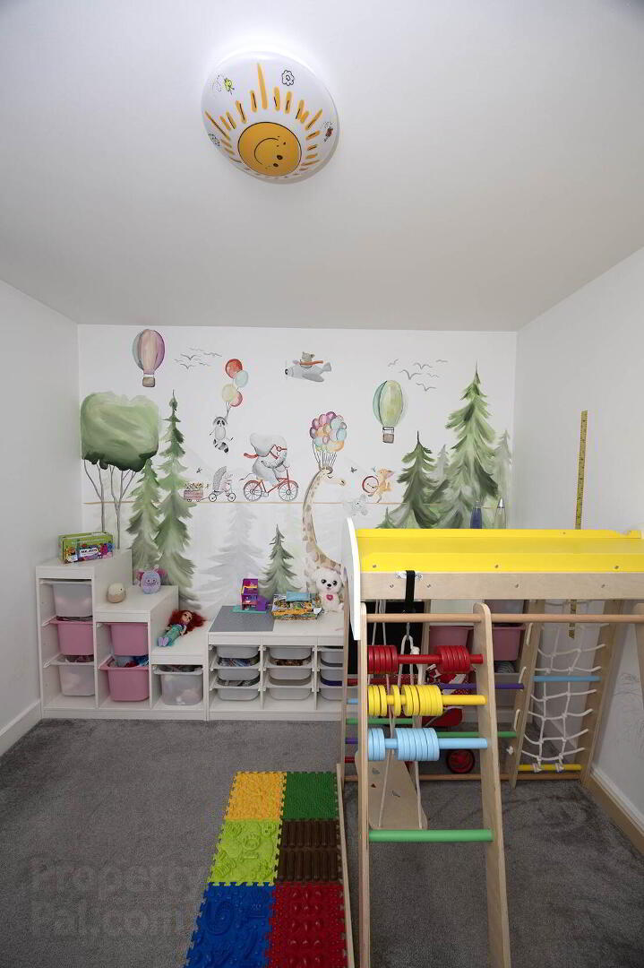 346 Belvedere Manor 14 of 25
