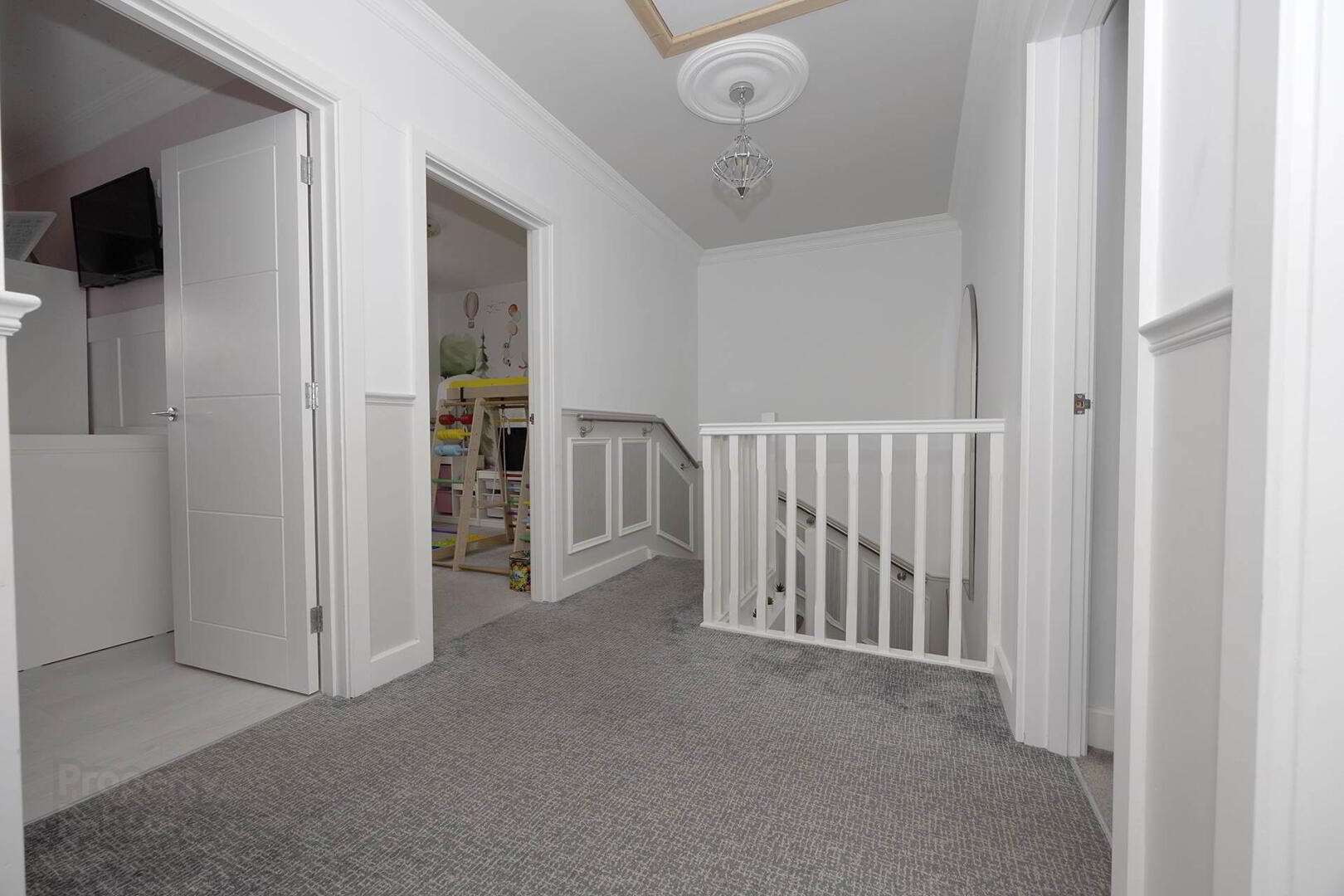 346 Belvedere Manor 21 of 25
