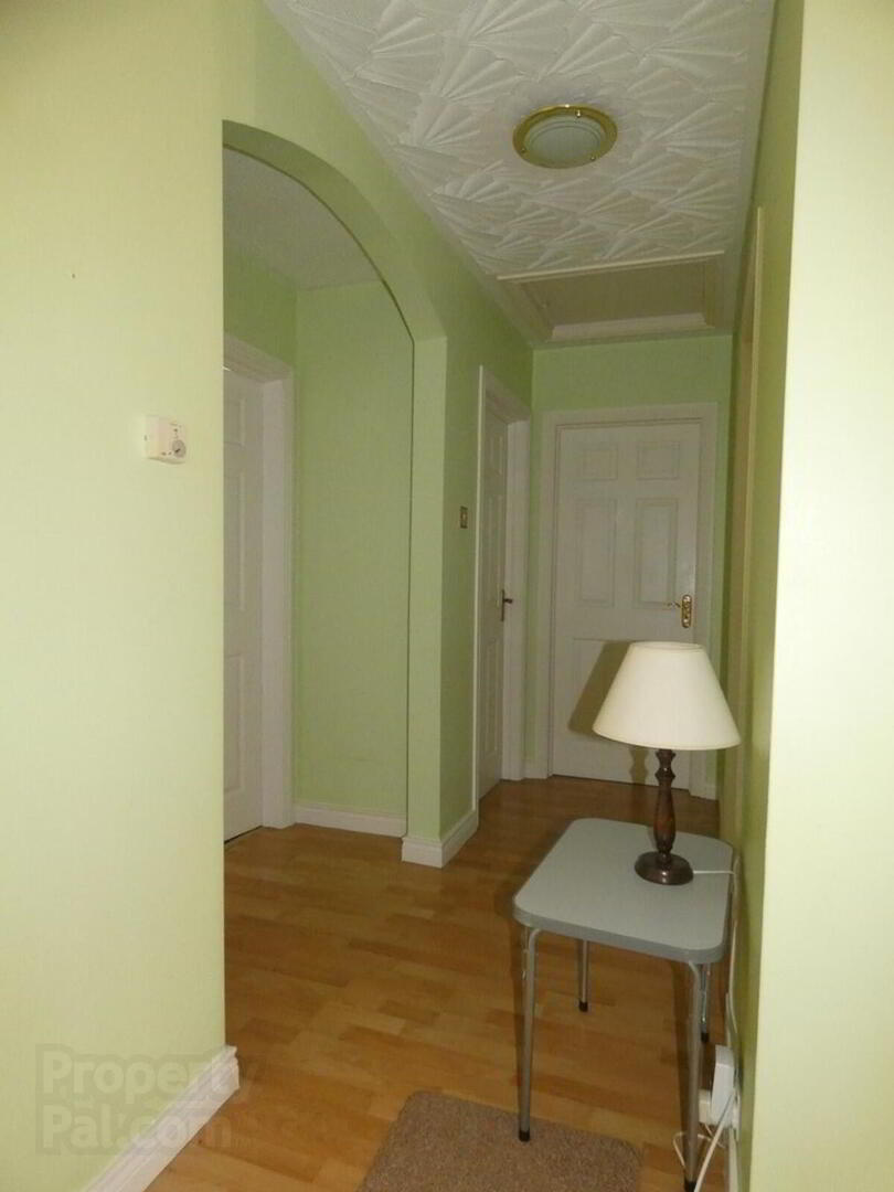 4 Castlehill Crescent 9 of 20