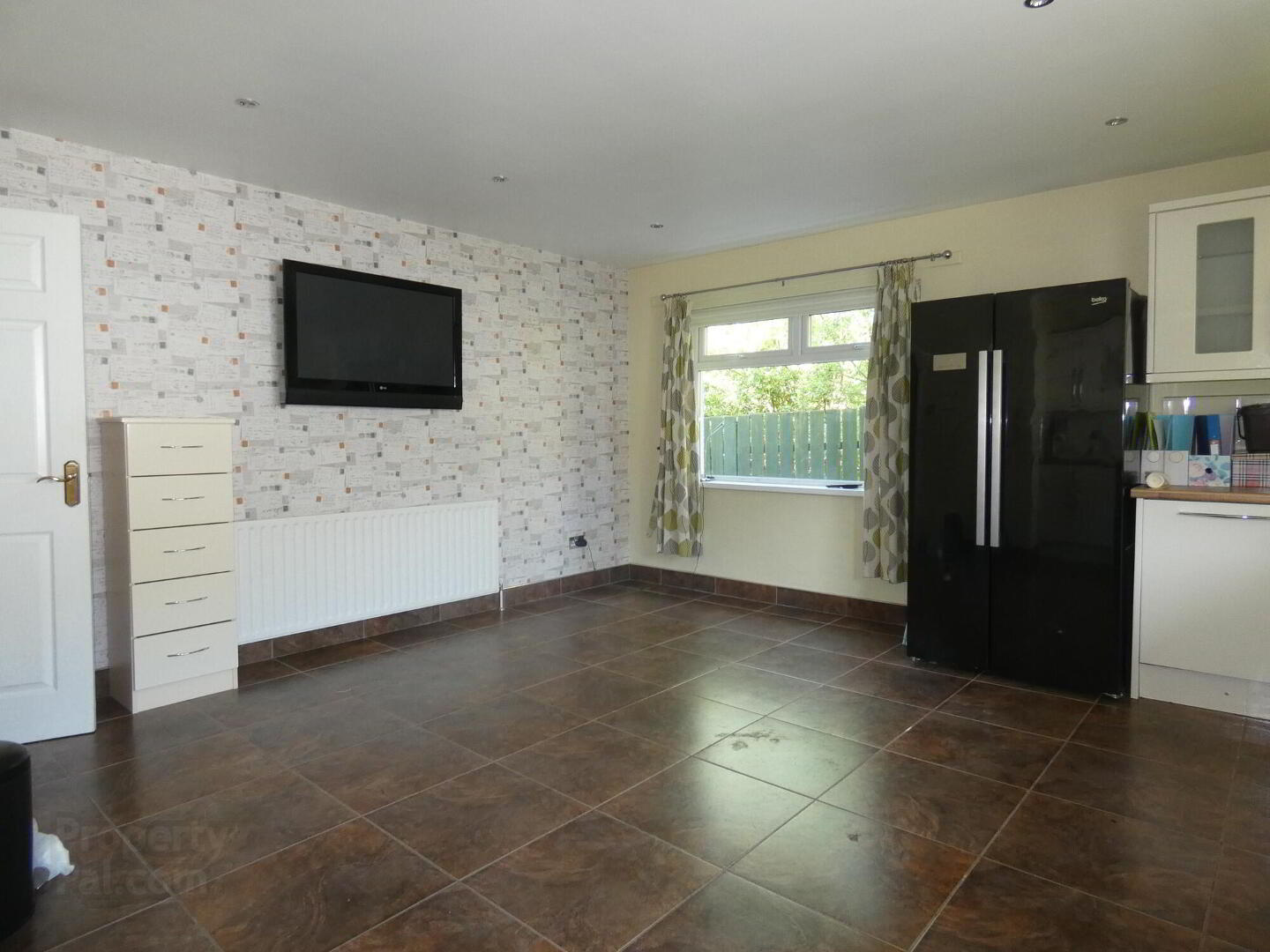 4 Castlehill Crescent 8 of 20