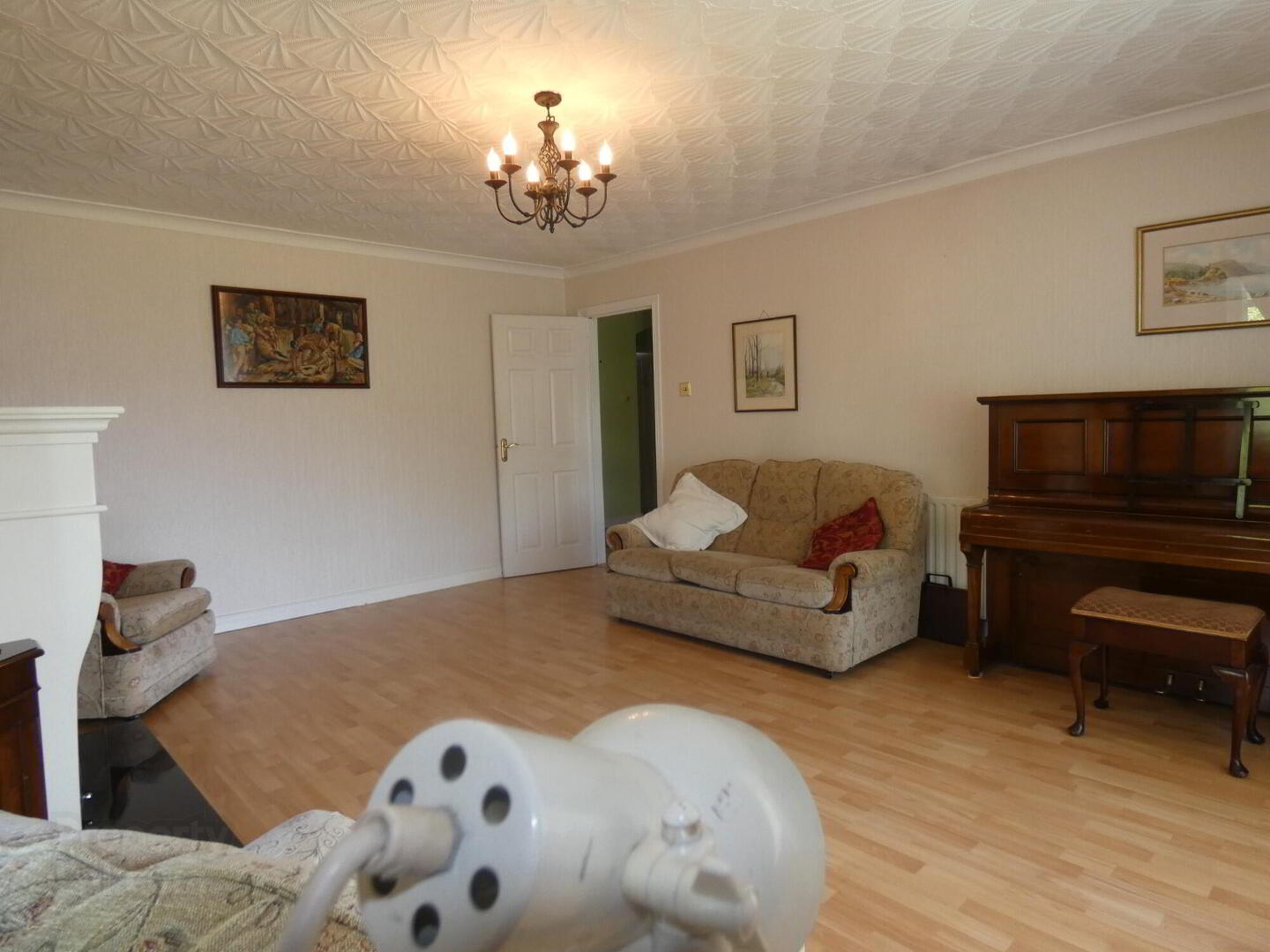 4 Castlehill Crescent 5 of 20