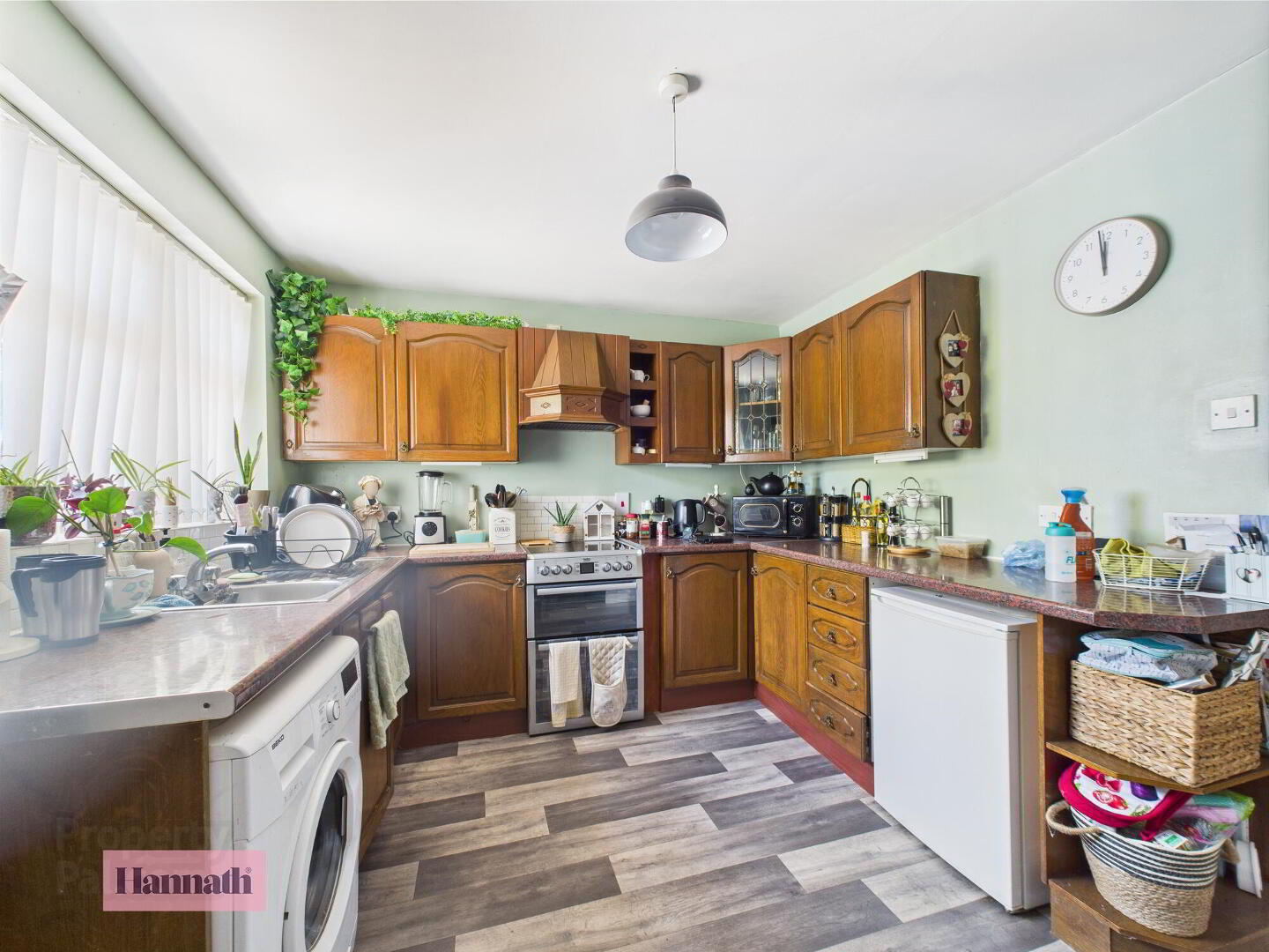 86 Shankill Street 6 of 13