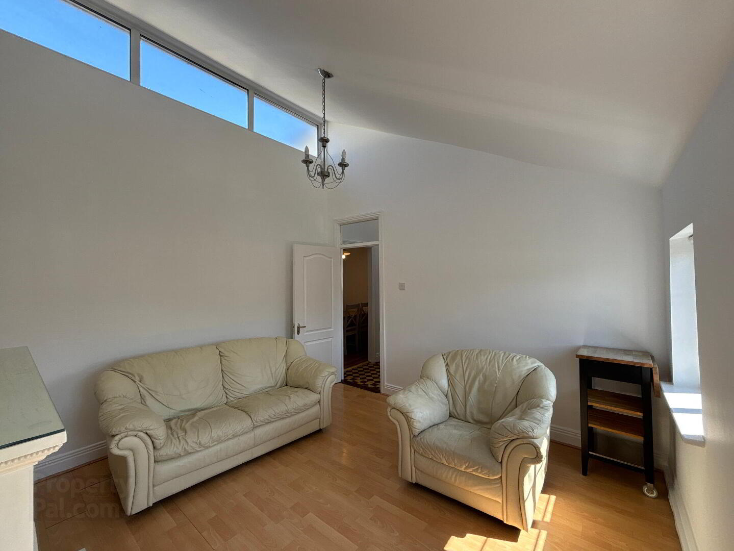 Apartment 8 Sliabh Na Mban Mews 6 of 16