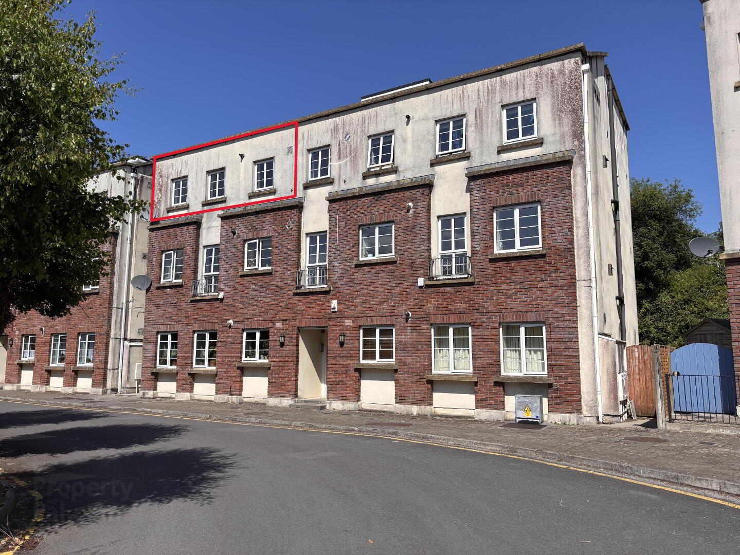 Apartment 8 Sliabh Na Mban Mews 1 of 16