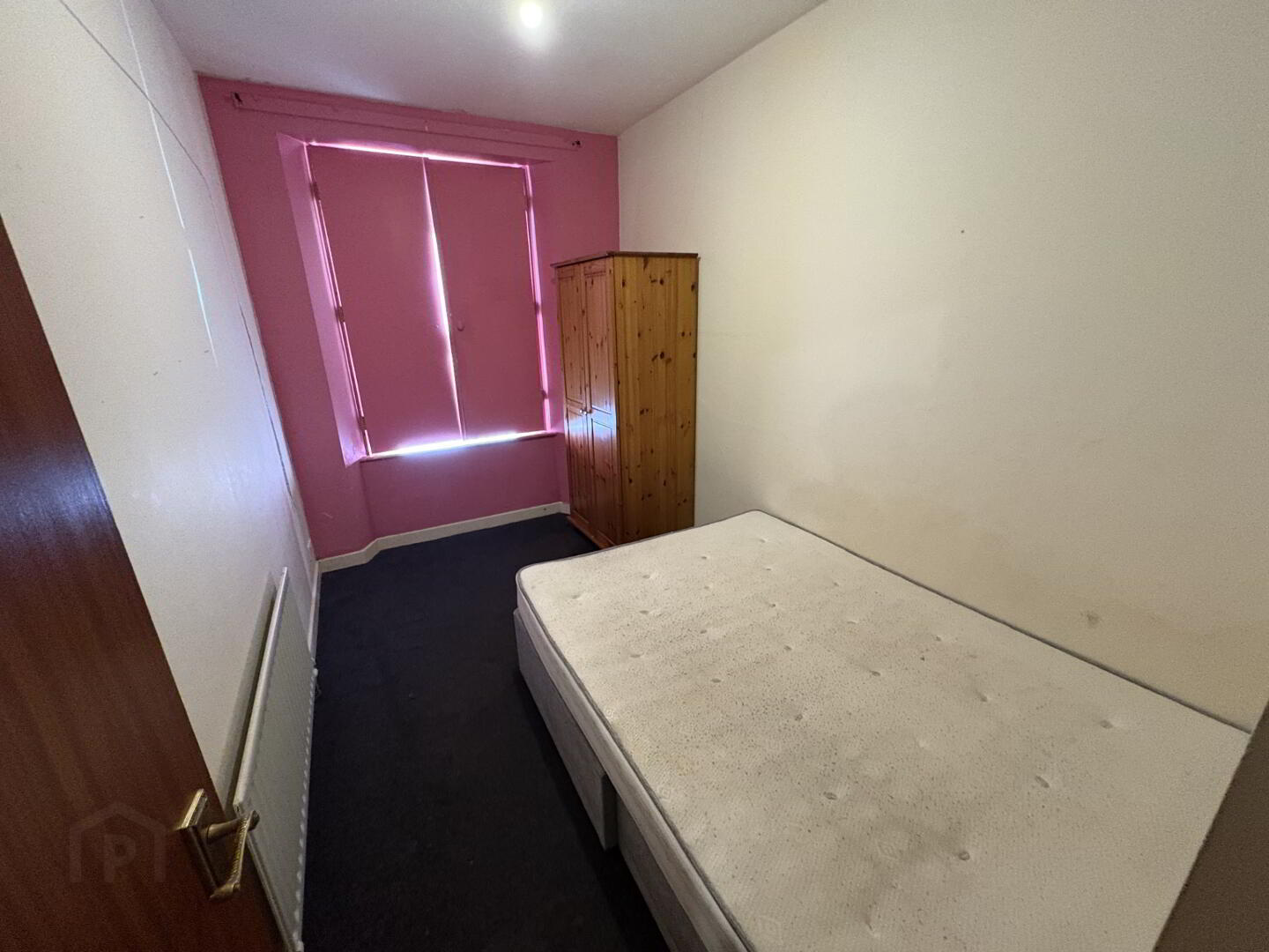 Apartment A, 28 The Square, Moy 6 of 7