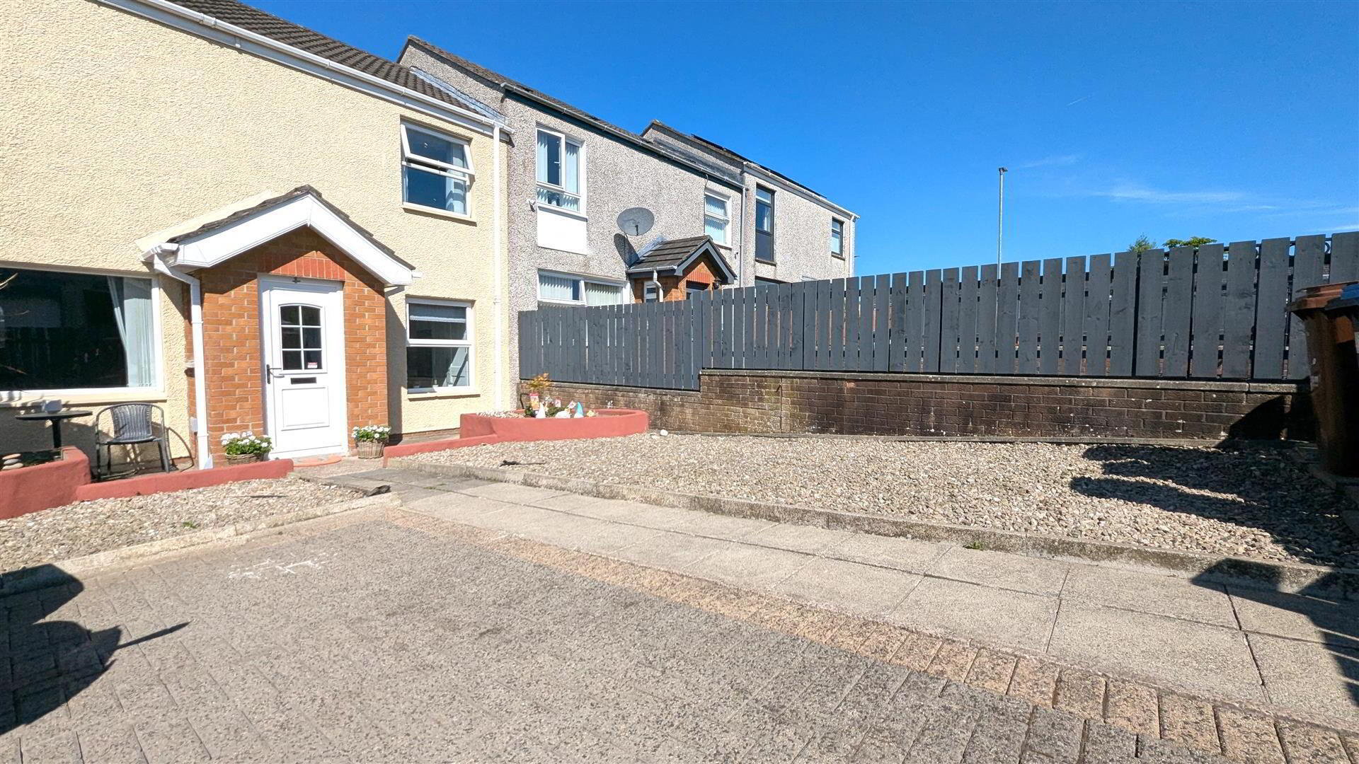 8 Crossreagh Drive 3 of 28