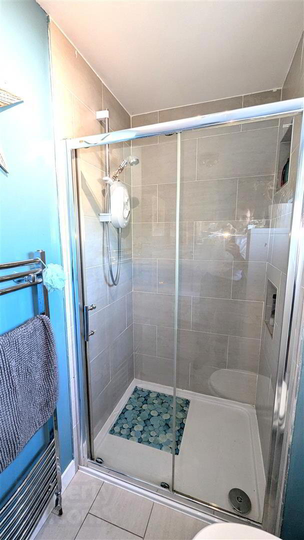 8 Crossreagh Drive 24 of 28
