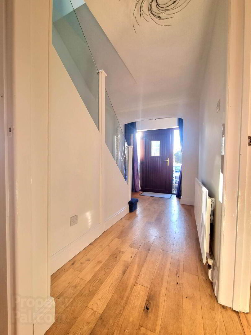 27 Palmer Avenue 4 of 16