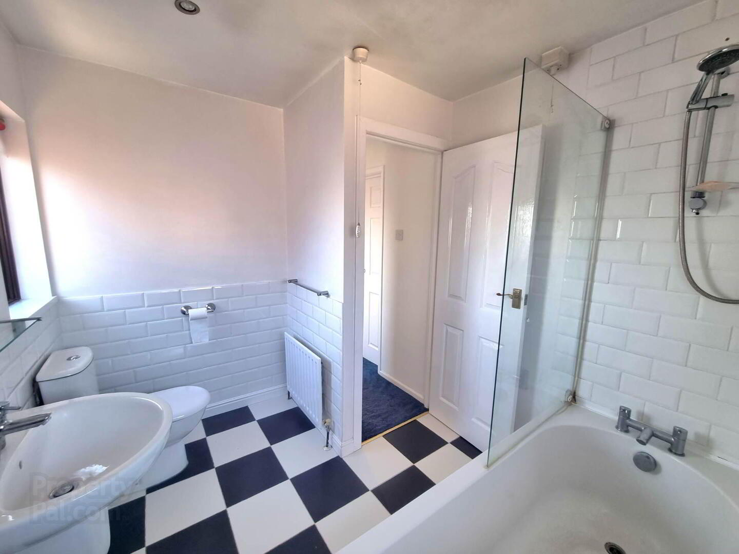 27 Palmer Avenue 13 of 16