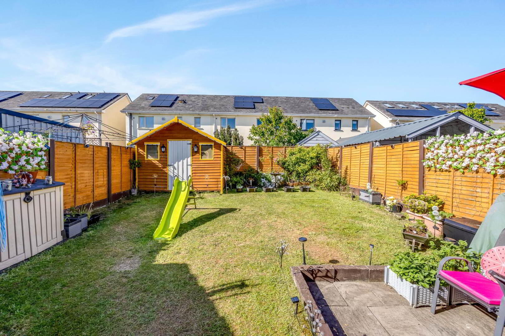 8 Heathfield Drive 6 of 15