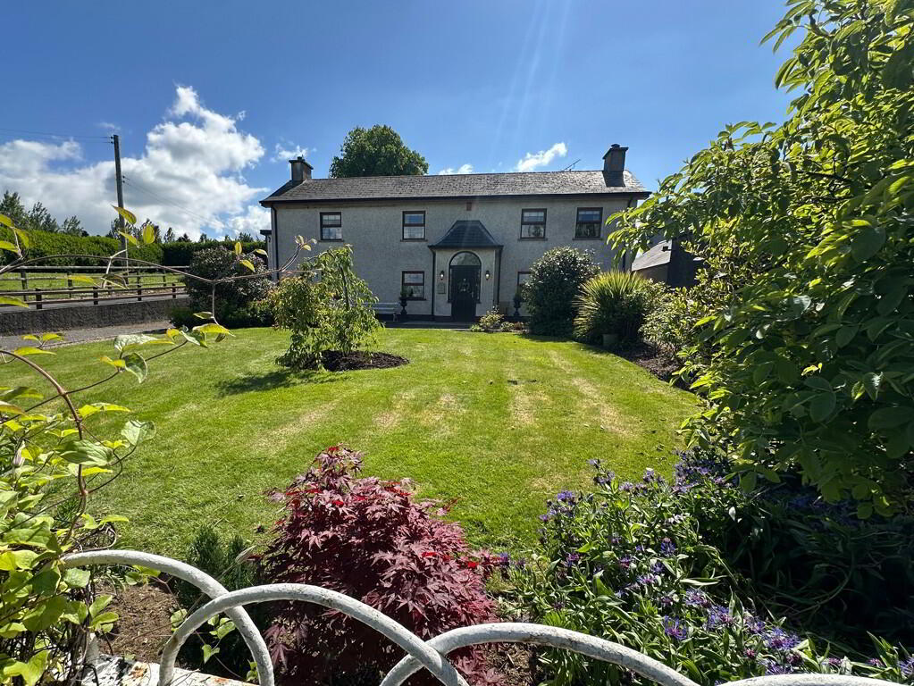 Tullyhappy House, 253 Old Armagh Road 1 of 17
