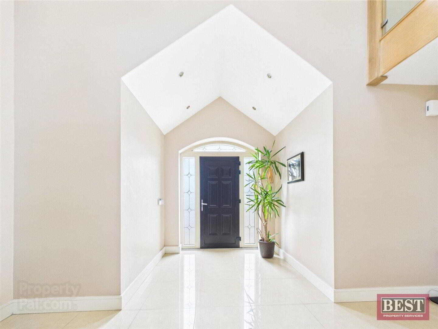 12 Newry Road 3 of 23