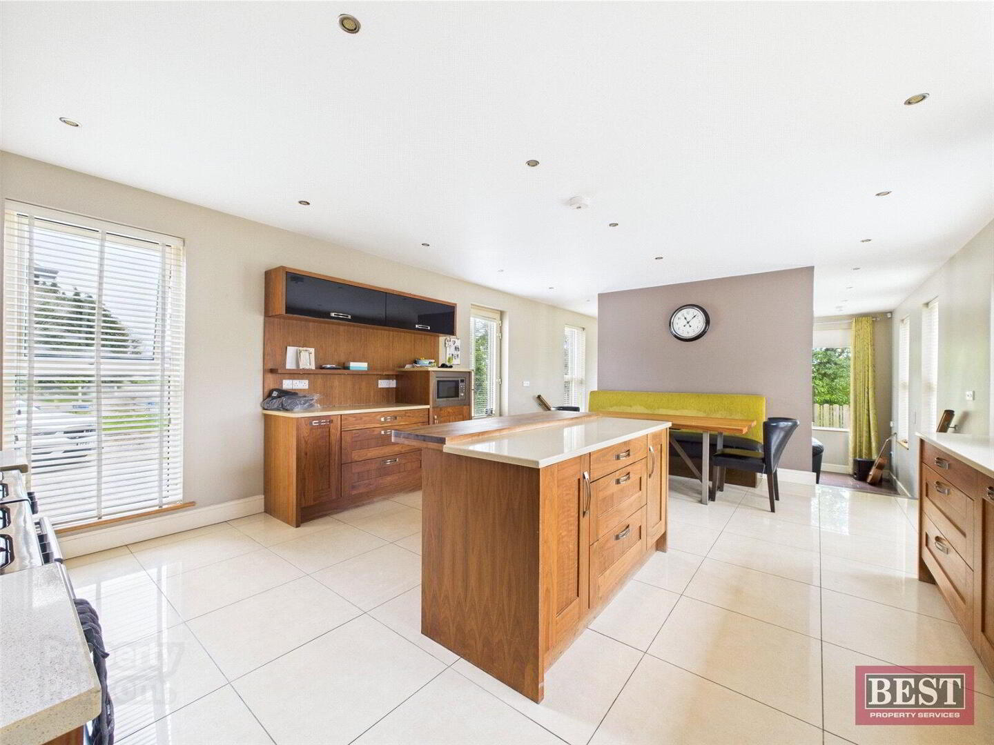 12 Newry Road 10 of 23