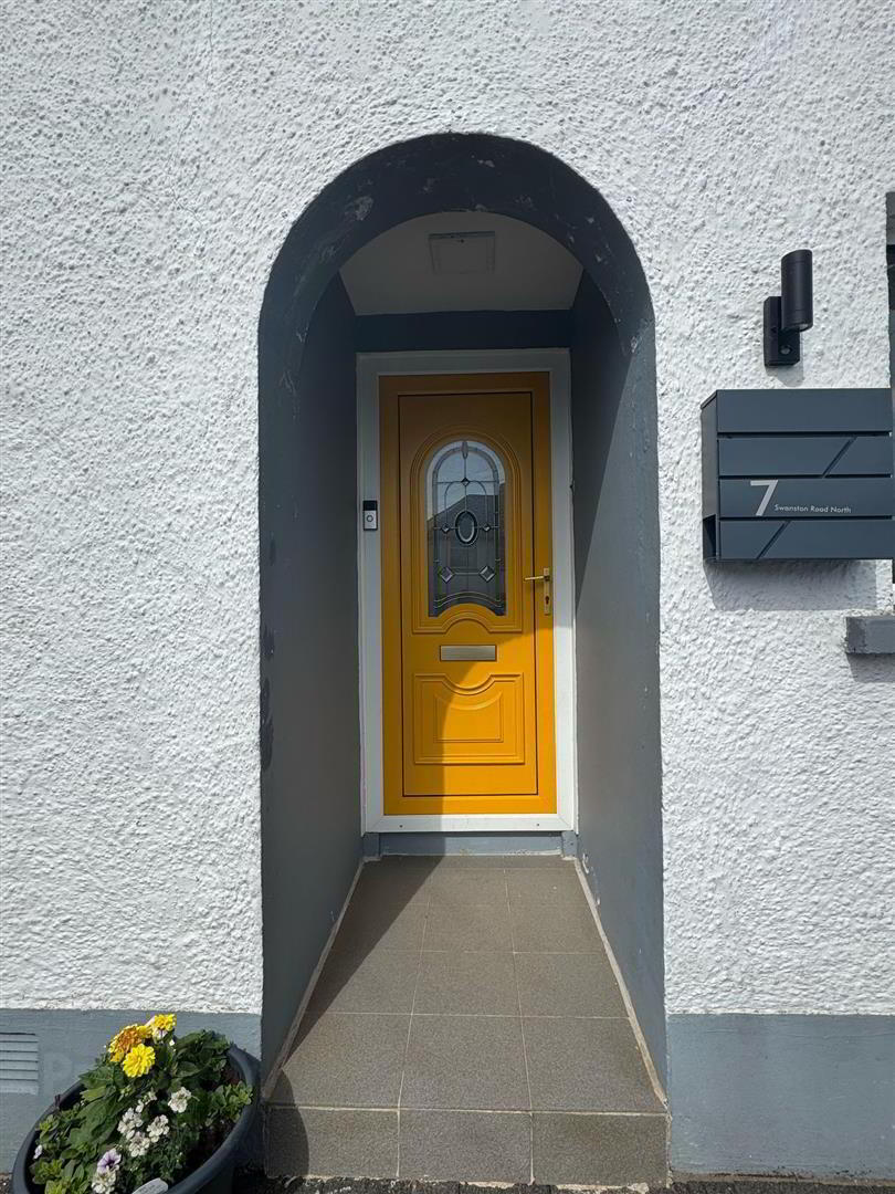 7 Swanston Road North 28 of 28