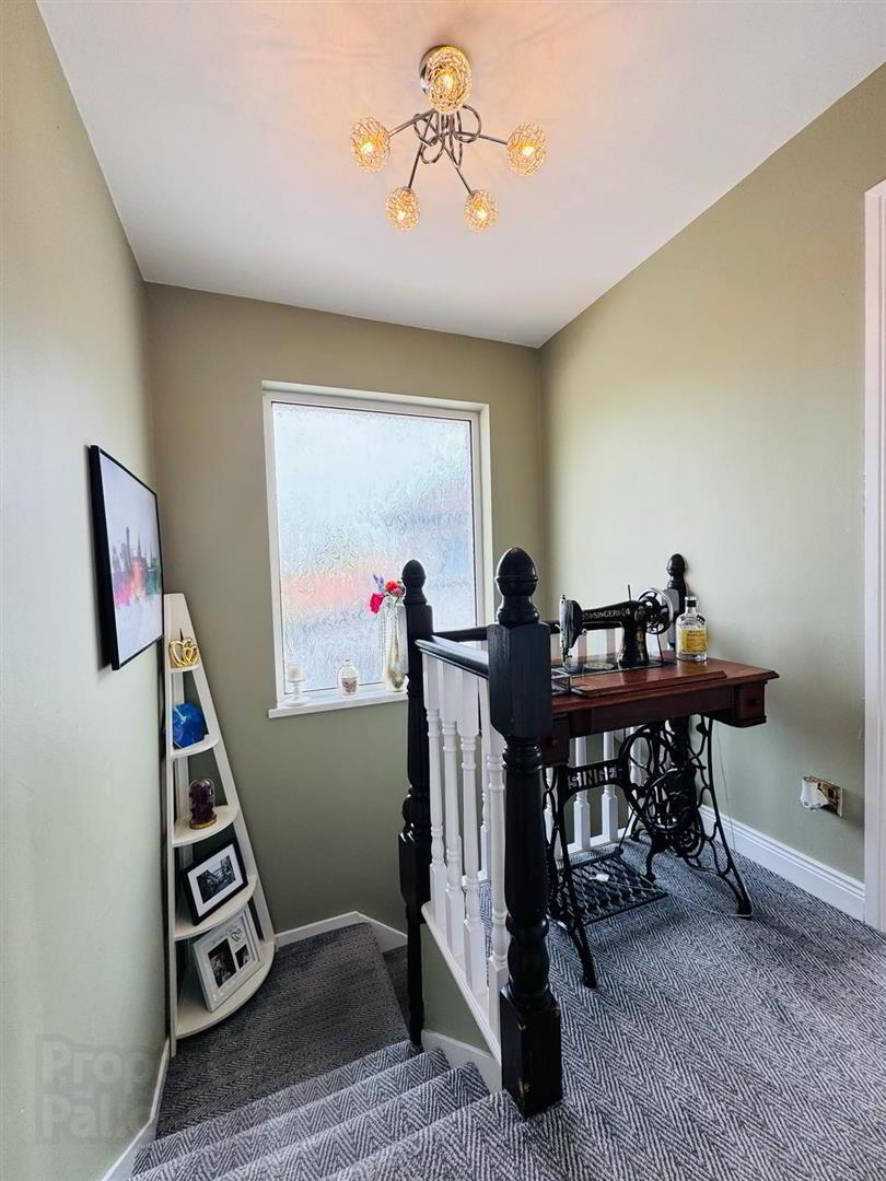 7 Swanston Road North 10 of 28