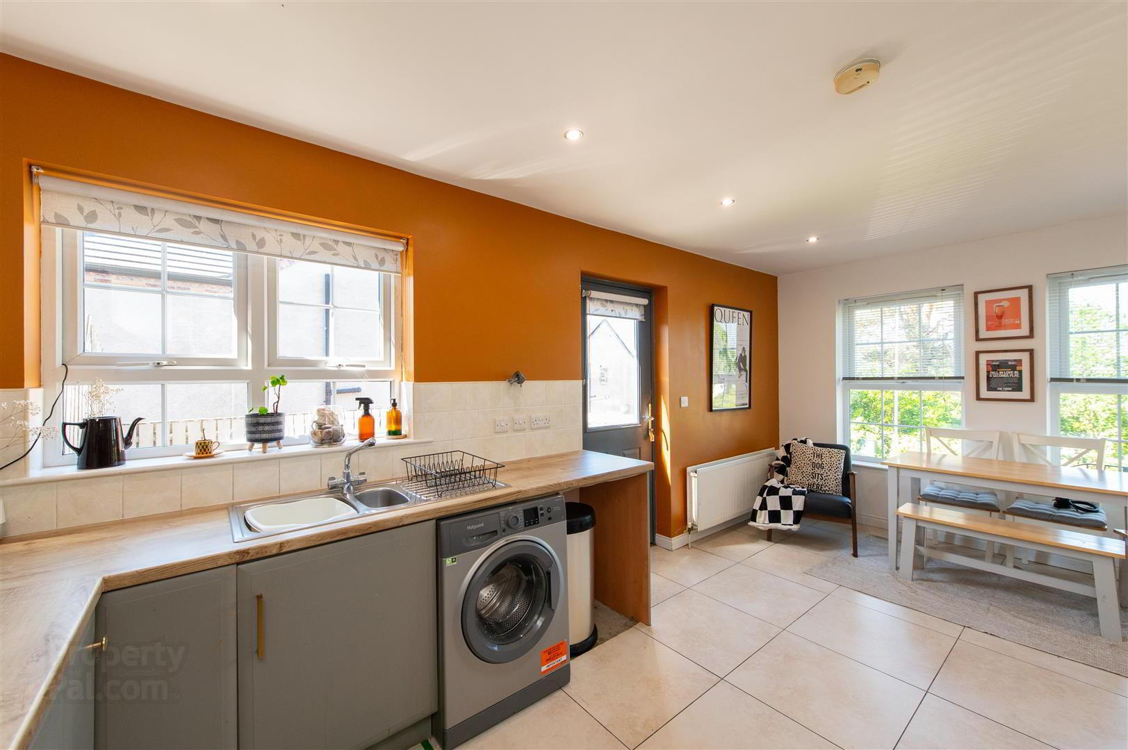165 Summerhill 12 of 26