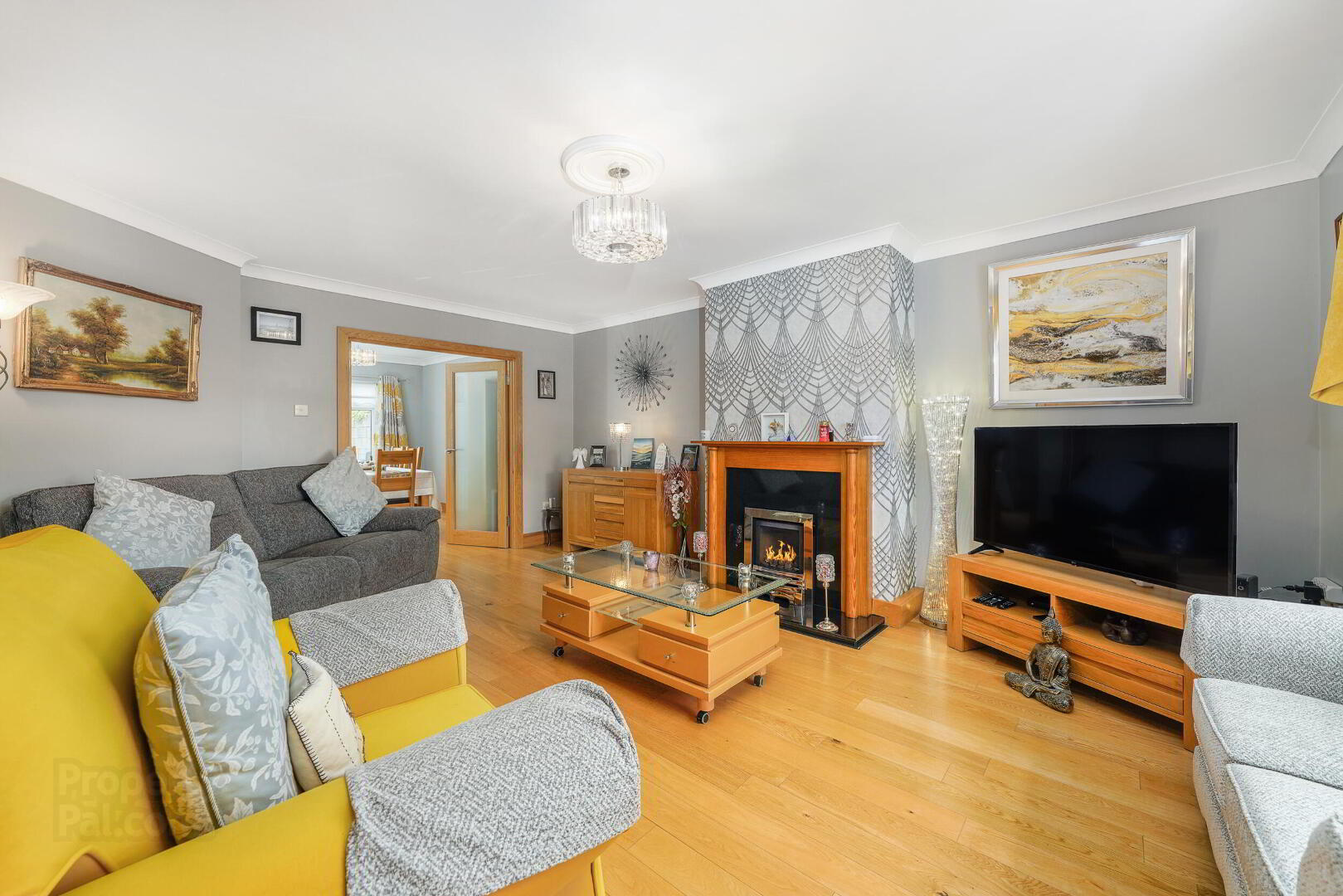 3 Tullyhall Crescent 5 of 32