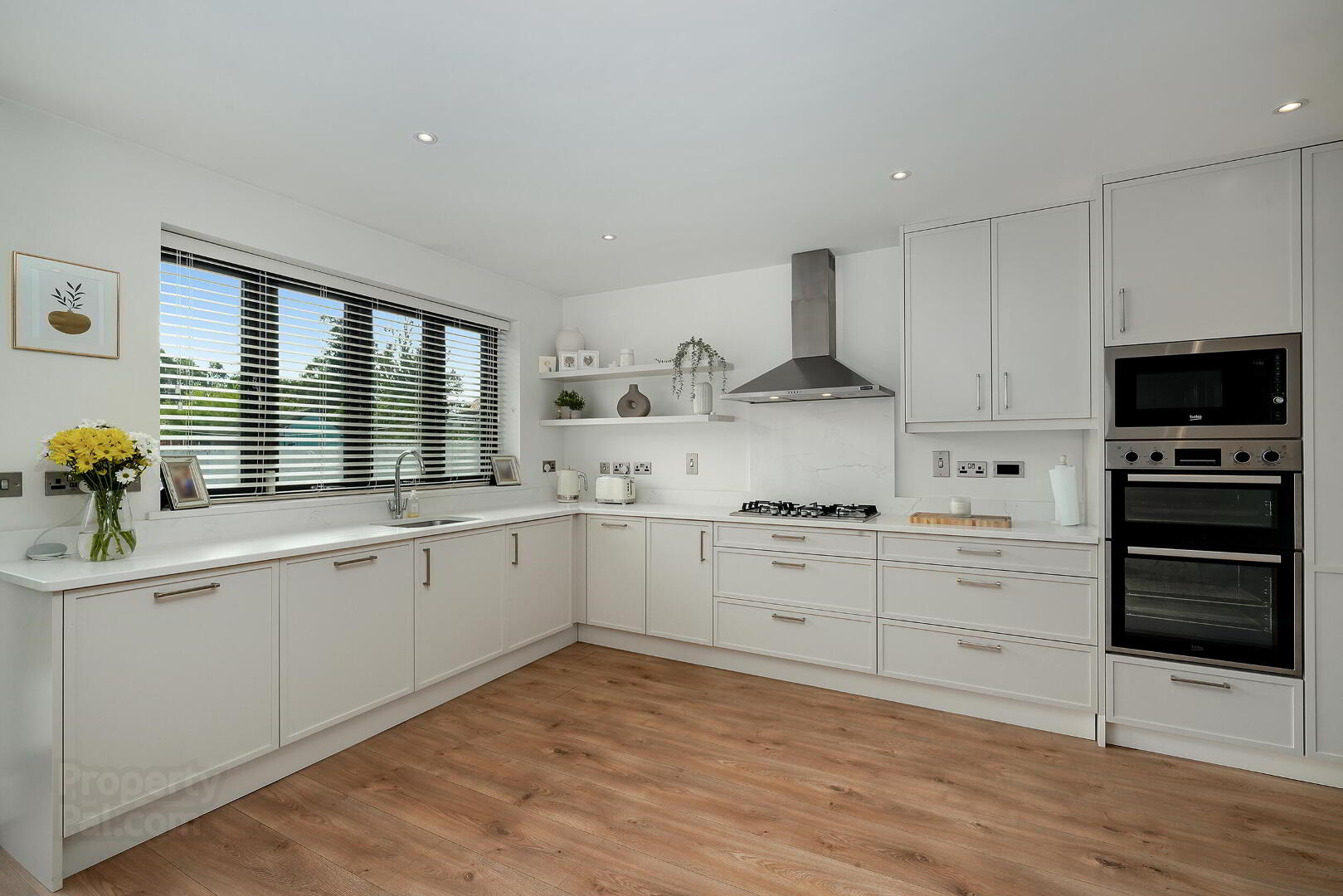 90 Boot Road 16 of 35