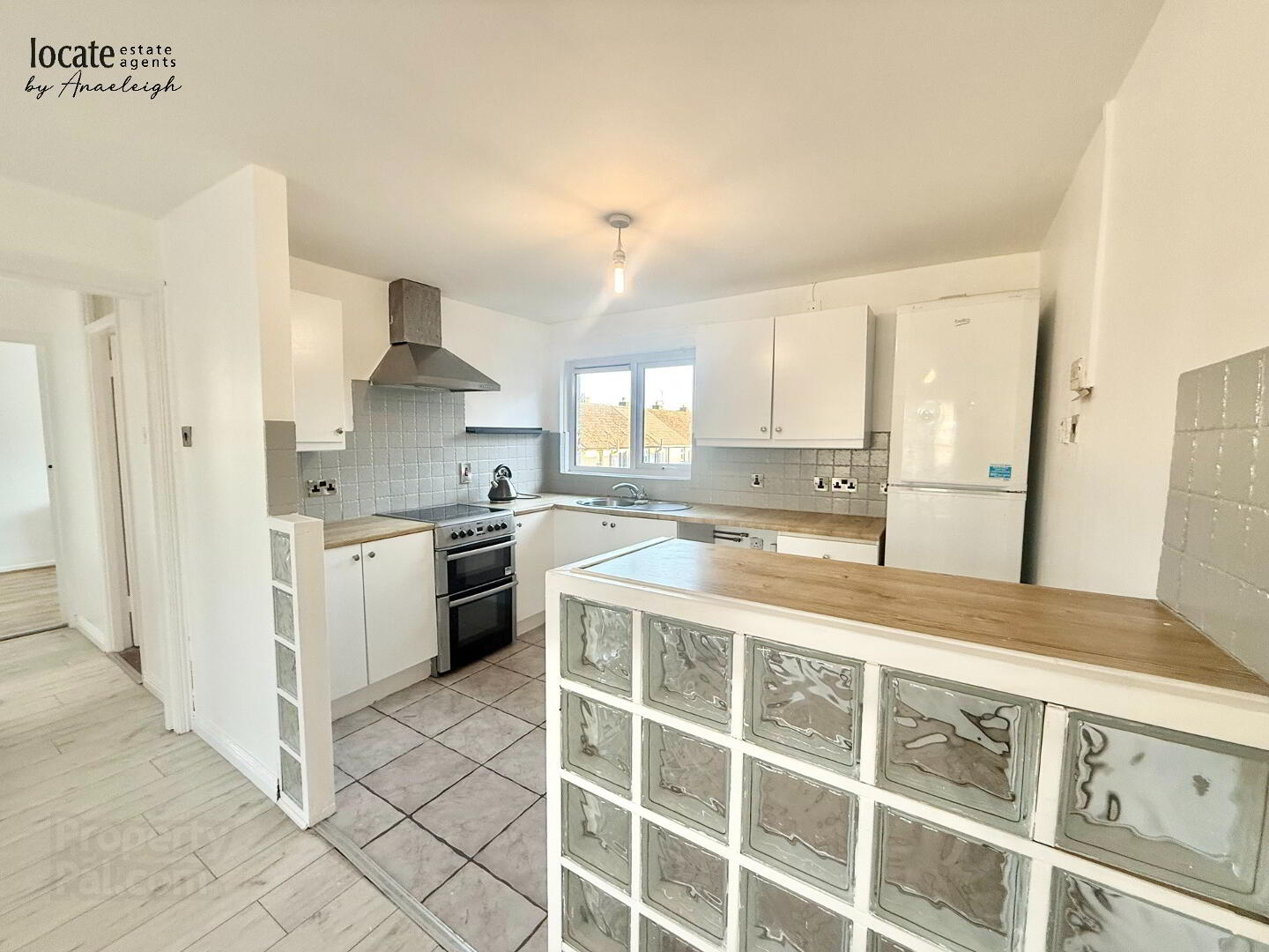 1b Gartan Square 6 of 12