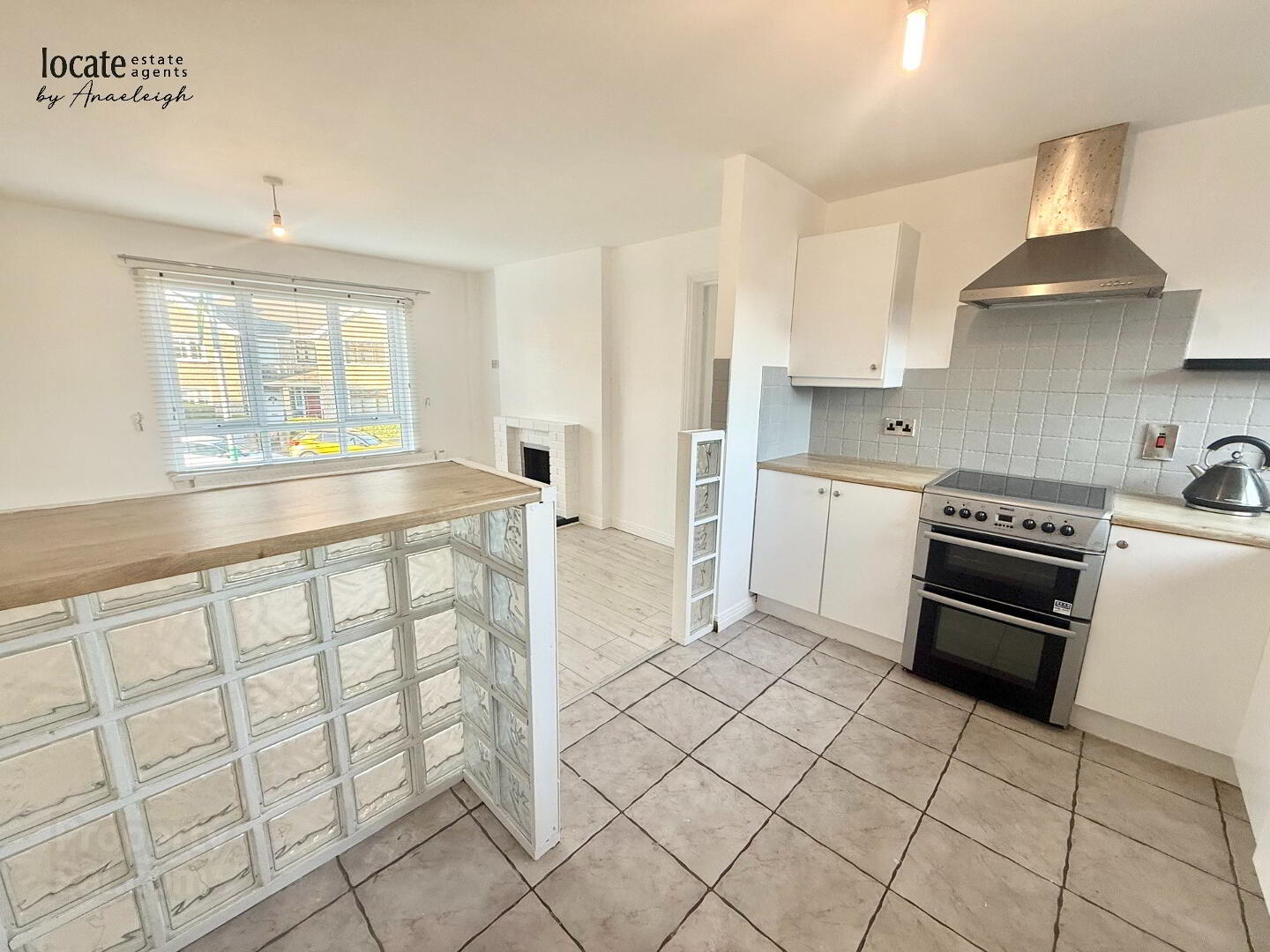 1b Gartan Square 7 of 12