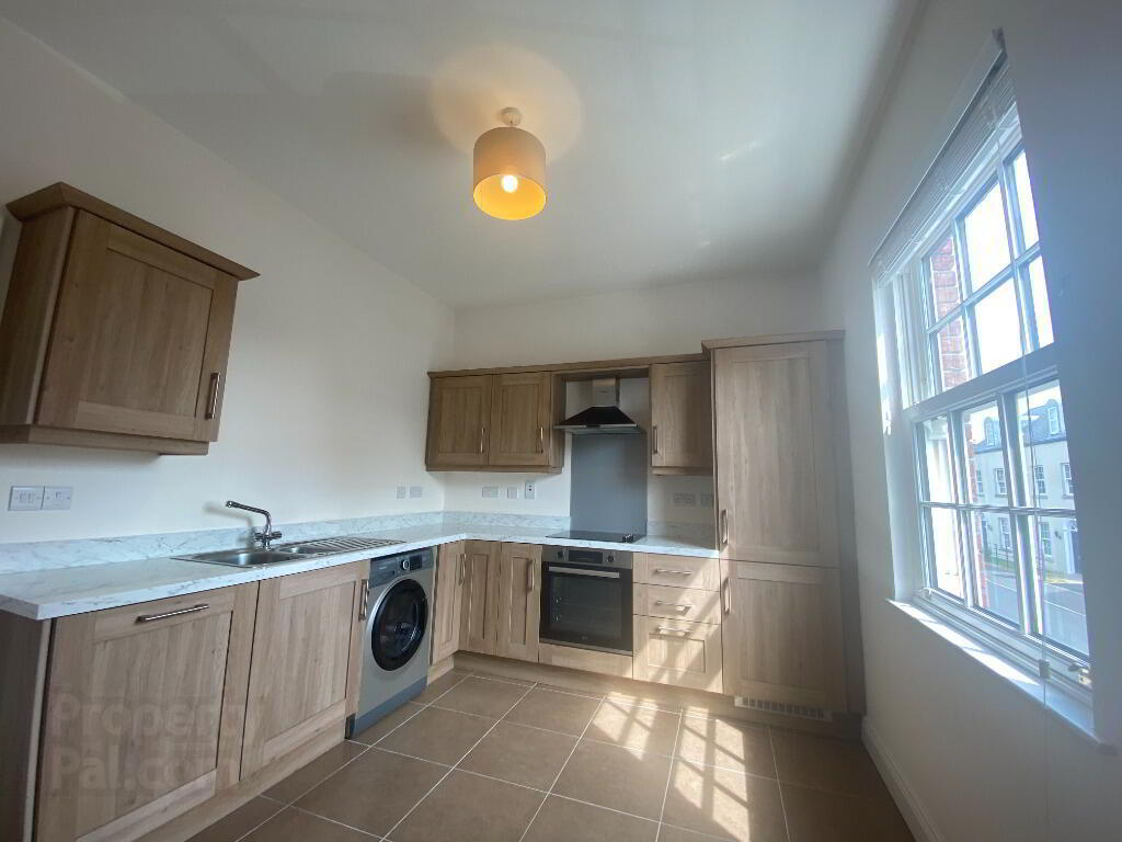 12 Breton Road 7 of 14