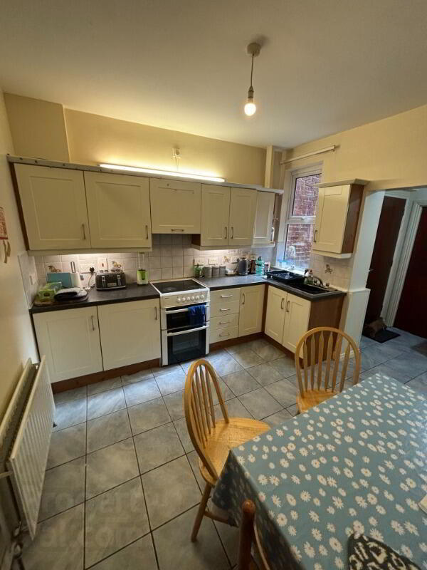 56 Donnybrook Street 3 of 8