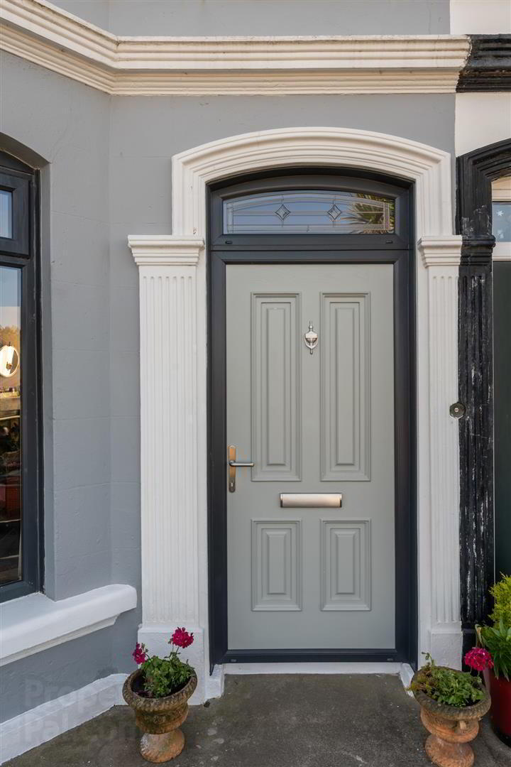 property description image