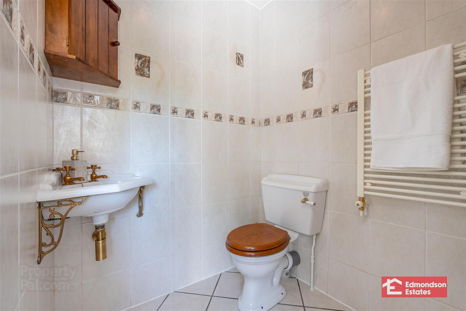 19 Tildarg Road 33 of 47