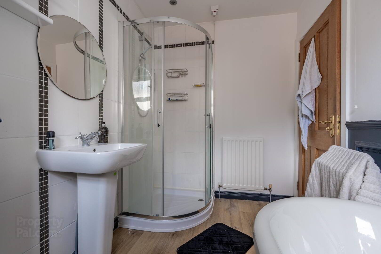 4 Derlett Street 20 of 25