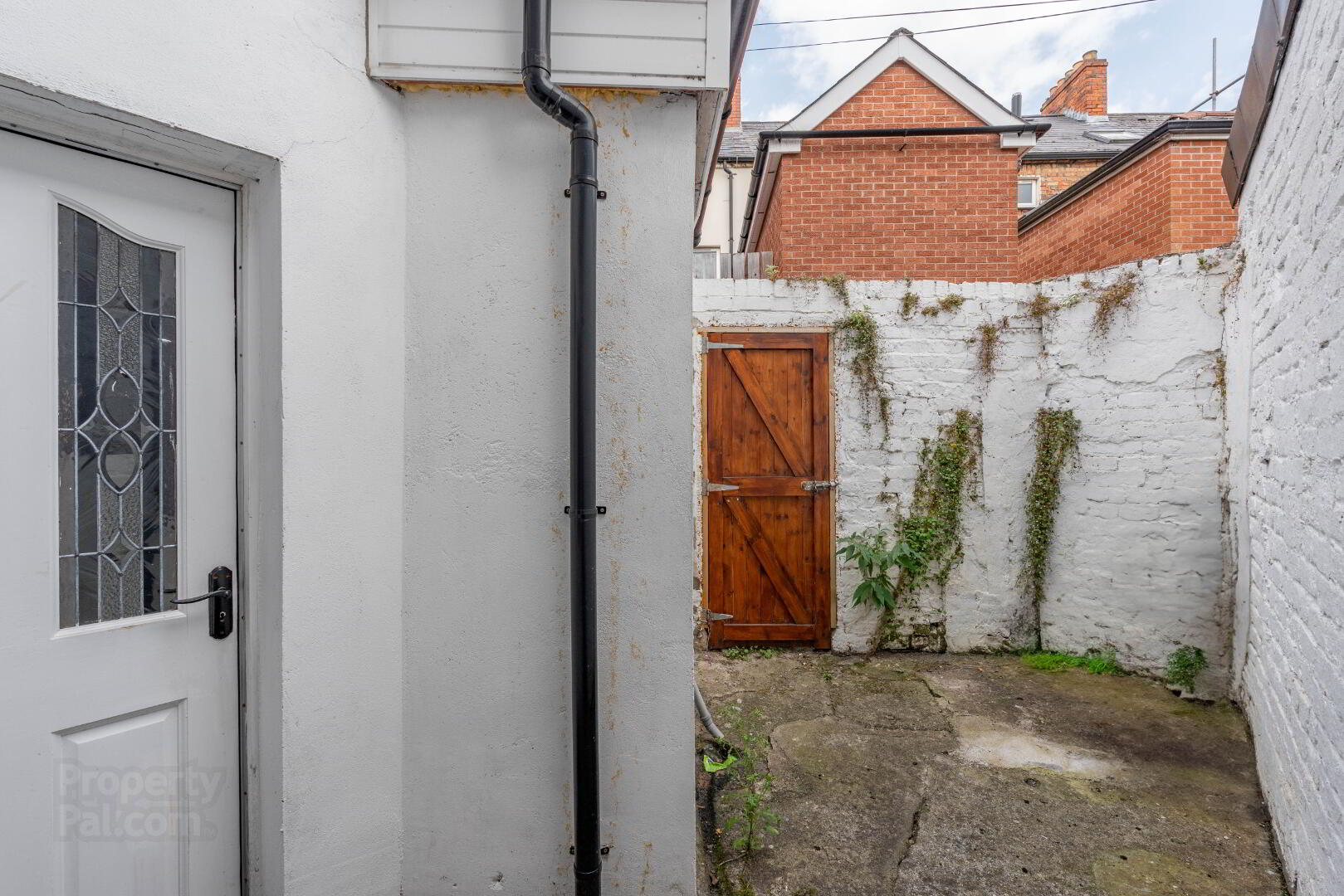 4 Derlett Street 25 of 25