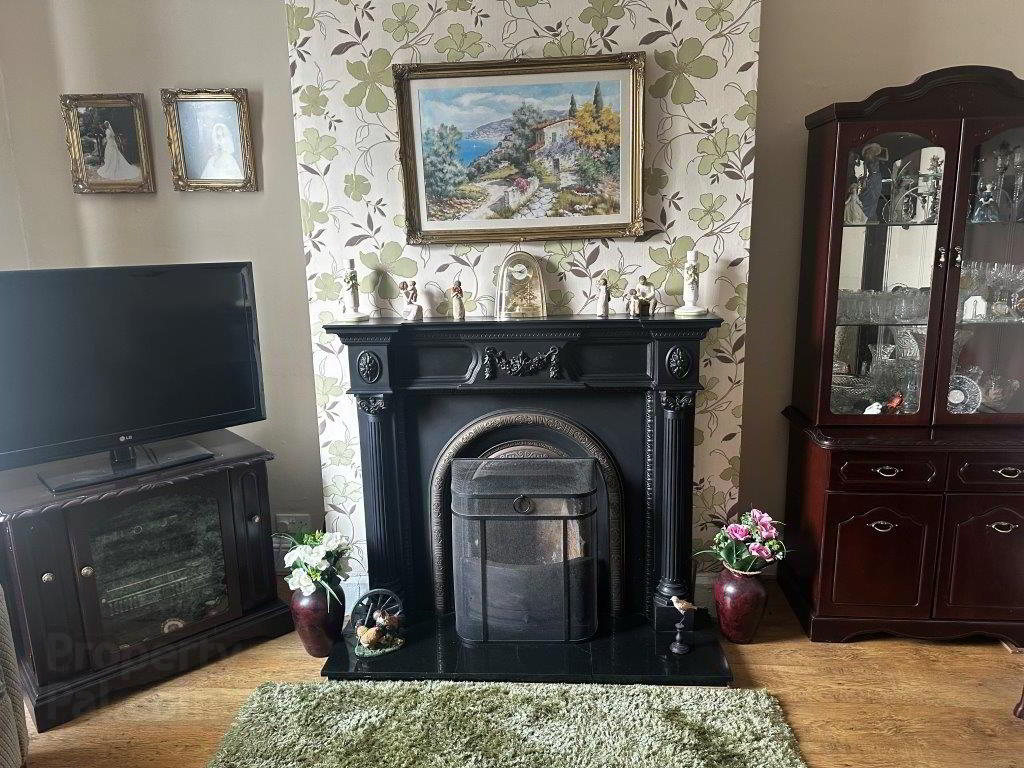84 High Street 7 of 30