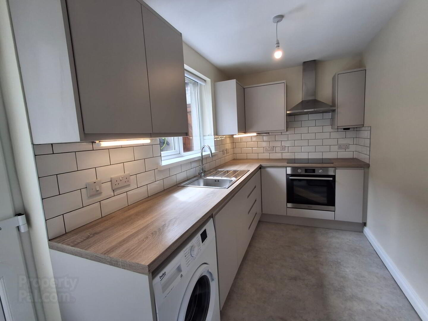 29 Melrose Avenue 7 of 15