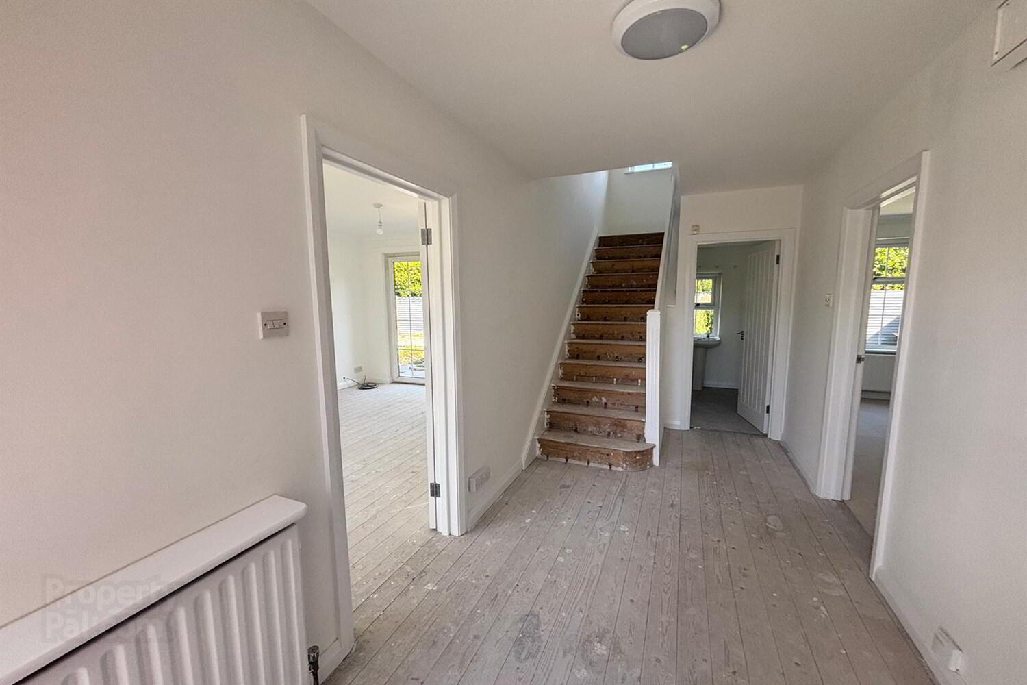 16 Notting Hill Court 3 of 26