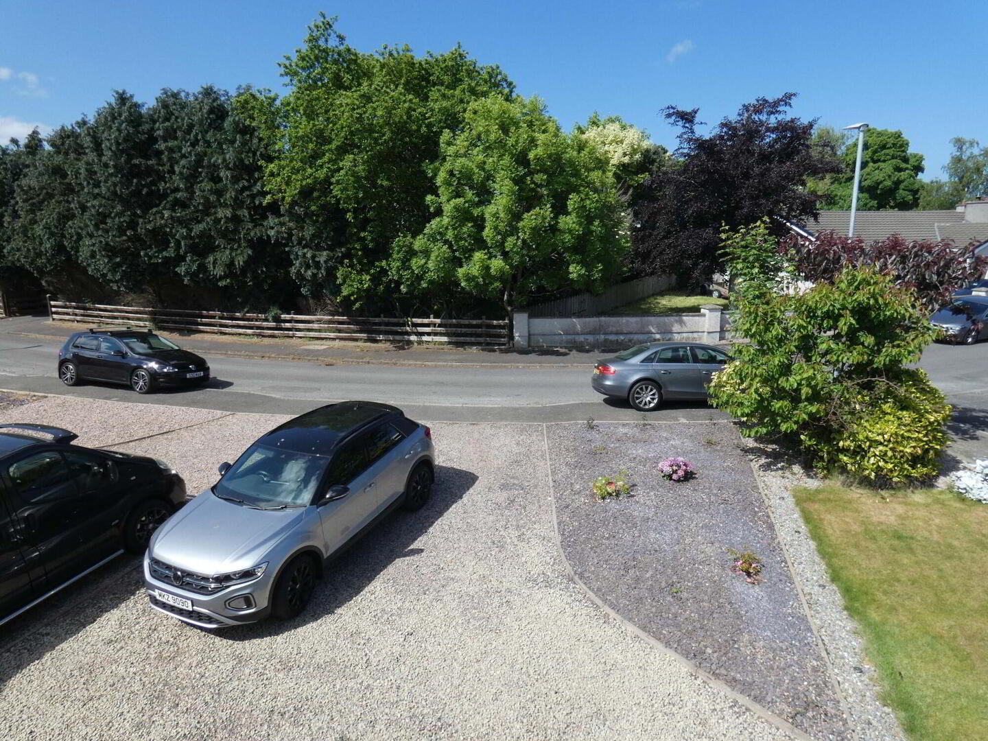 property description image