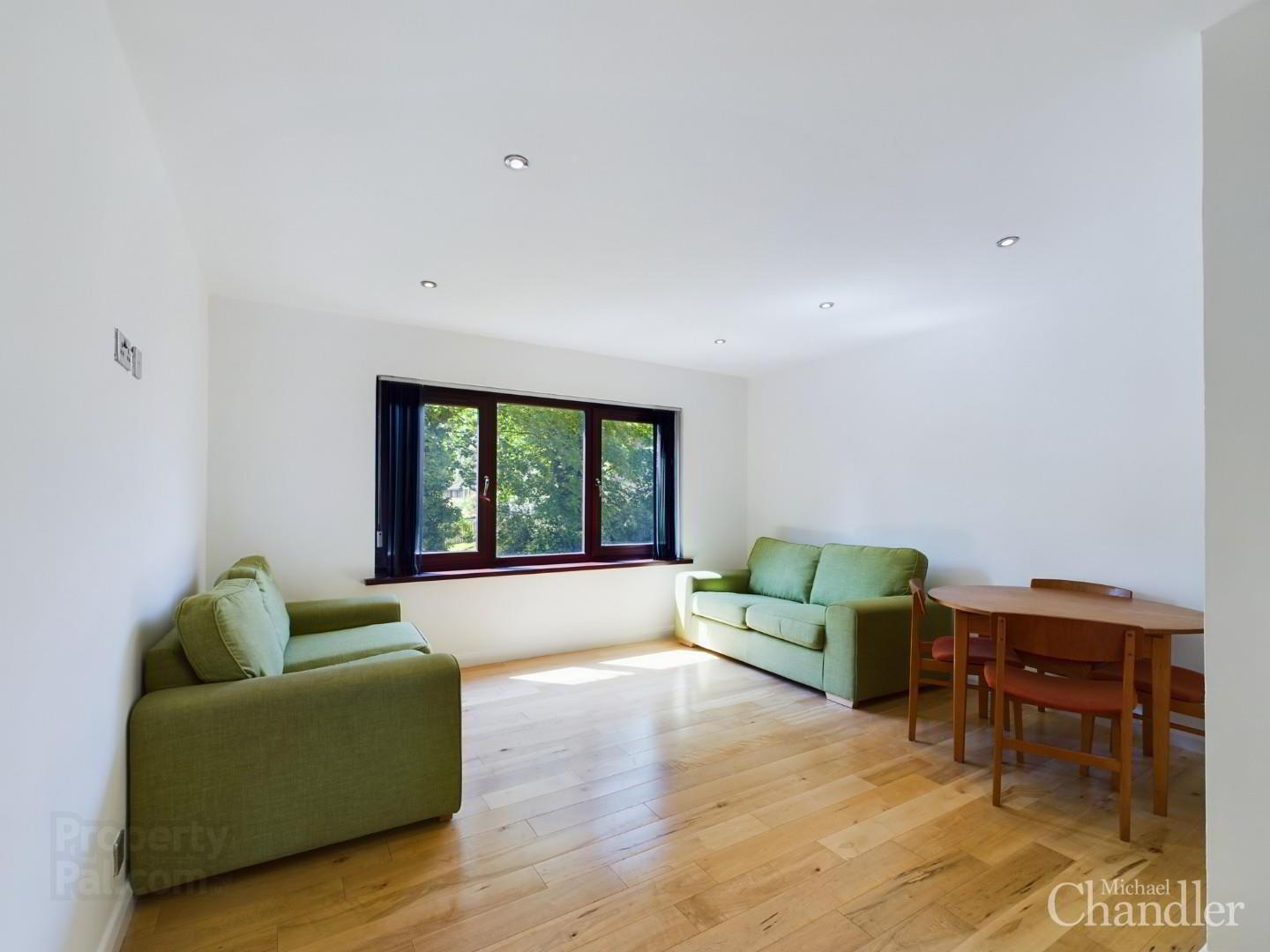 Apt, 6f Stranmillis Court 5 of 11