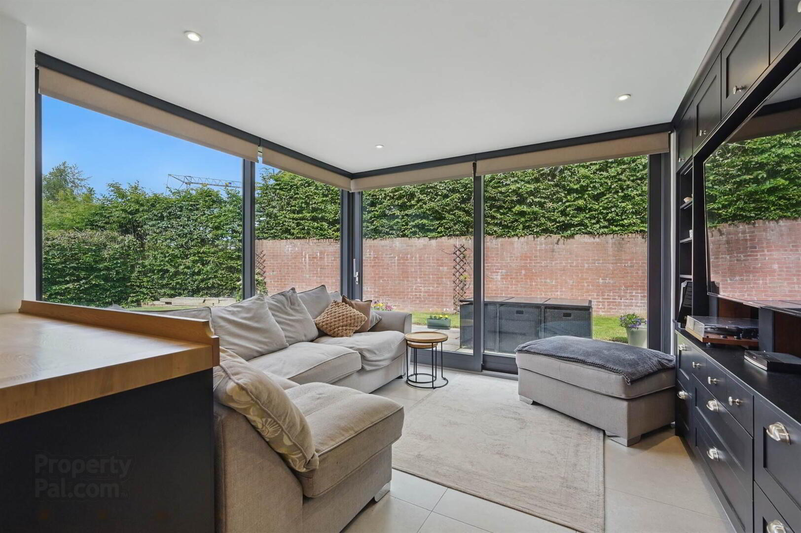 25 Lady Ishbel Avenue 7 of 18
