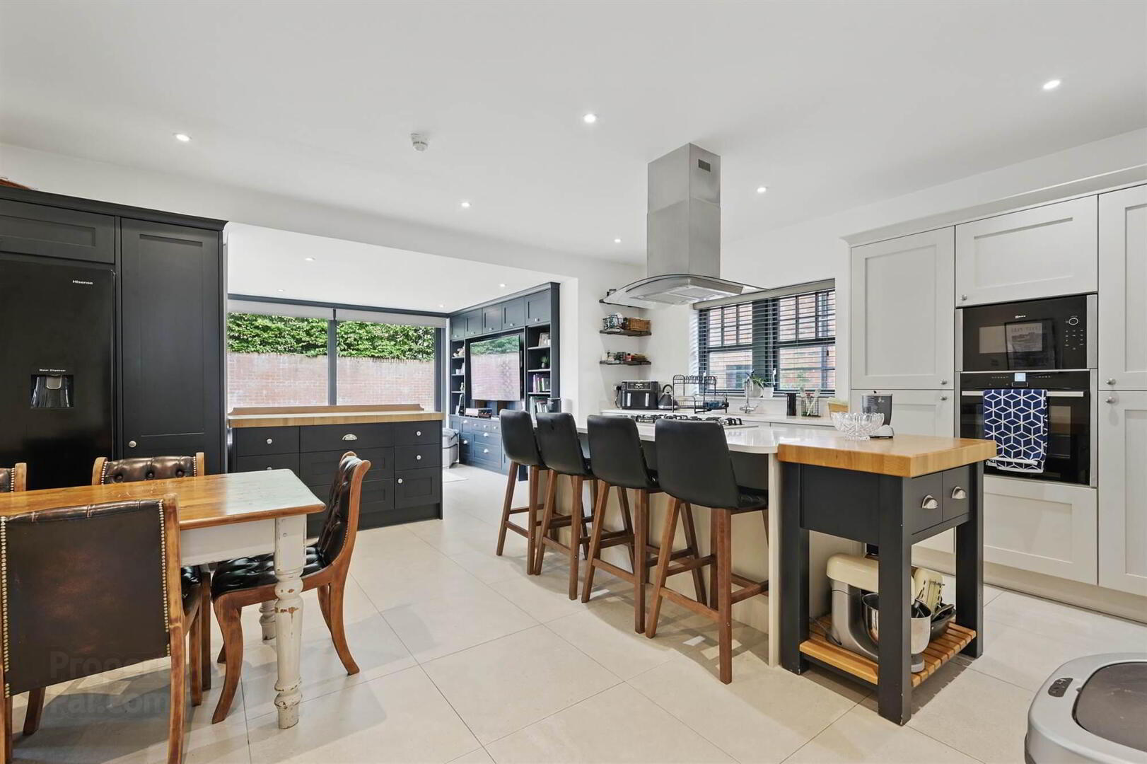 25 Lady Ishbel Avenue 5 of 18