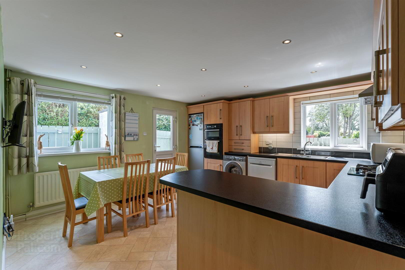 28 Lenamore Park 8 of 24