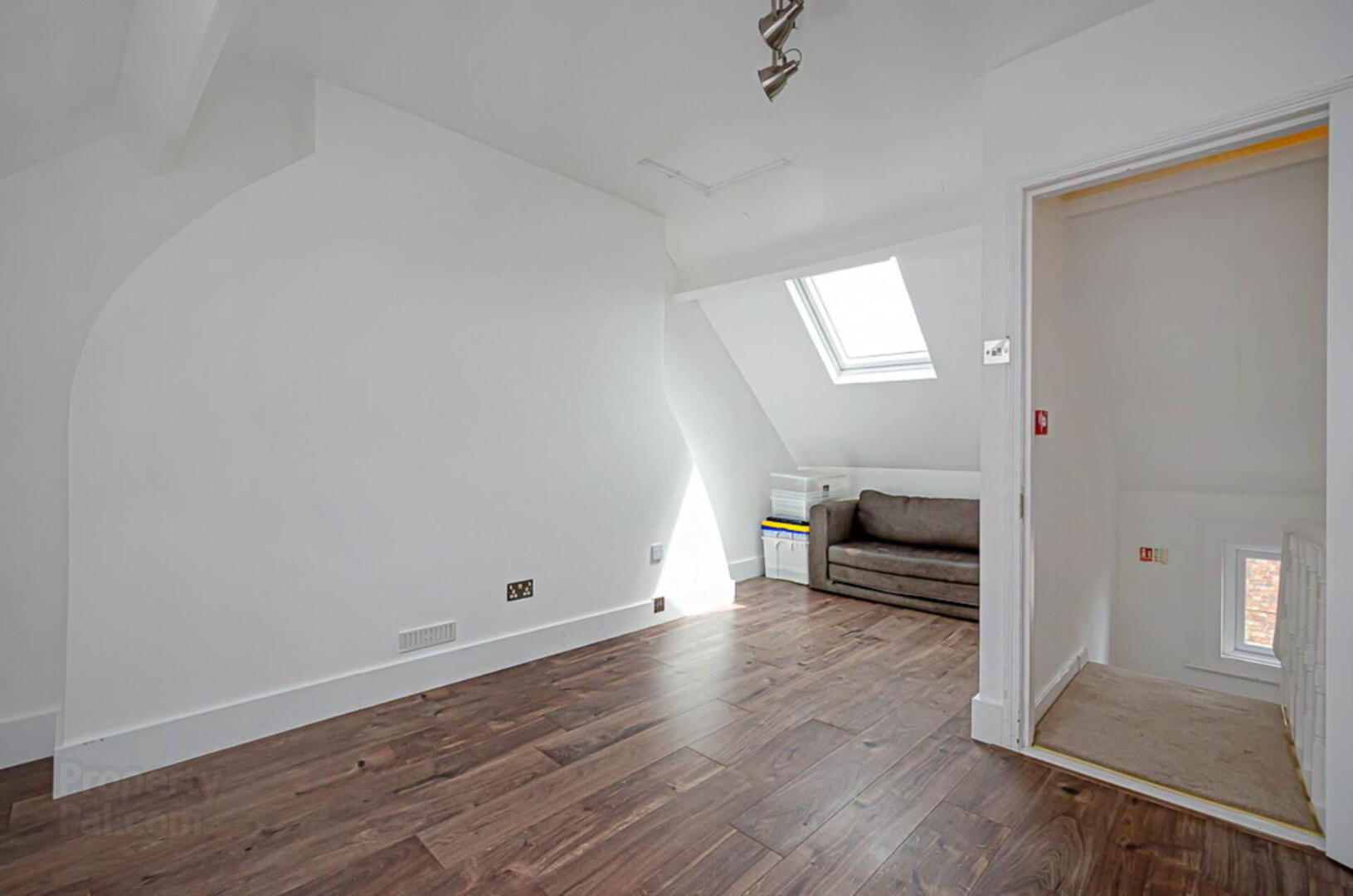 9 Sunwich Street 24 of 31