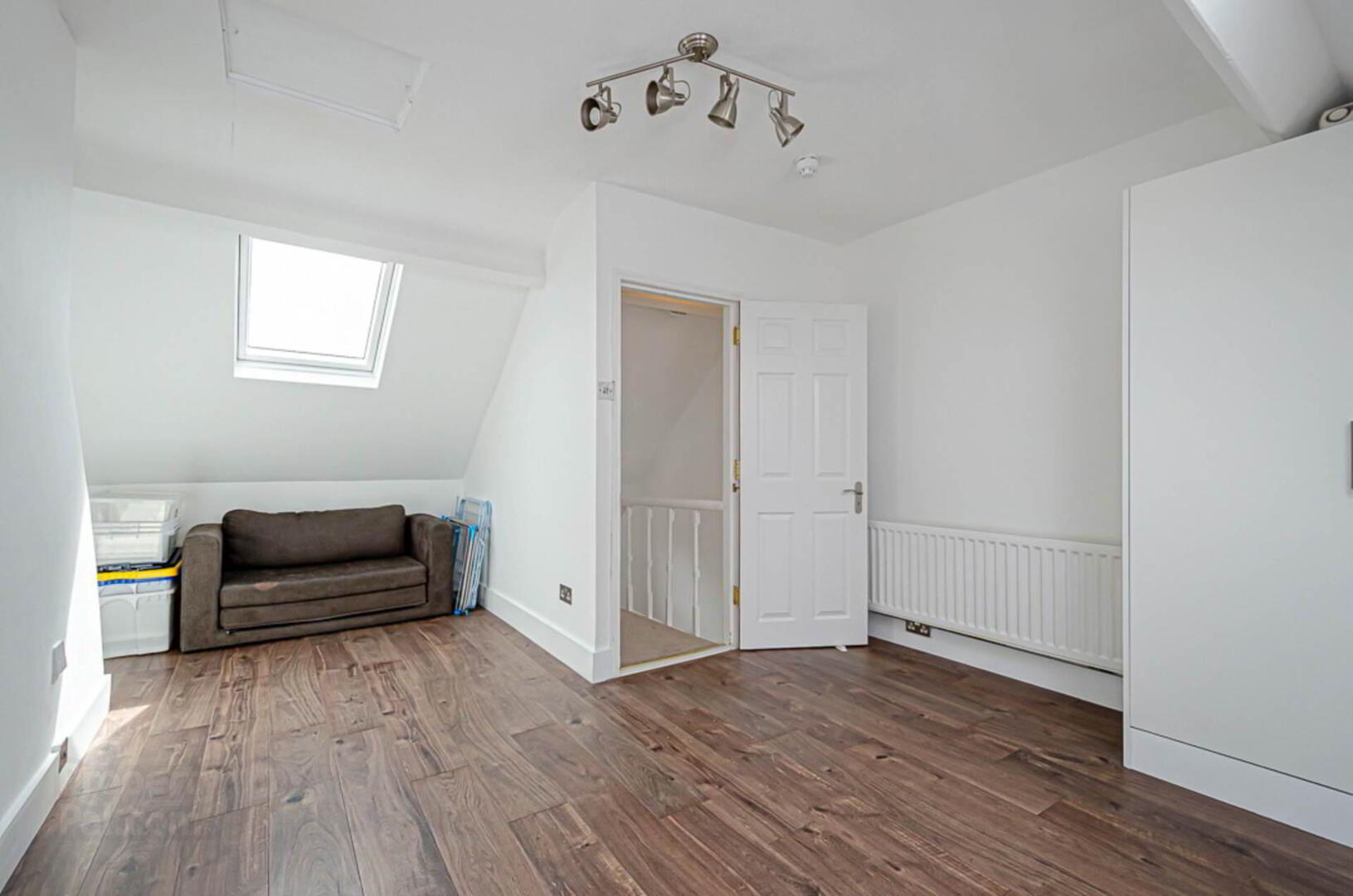 9 Sunwich Street 25 of 31