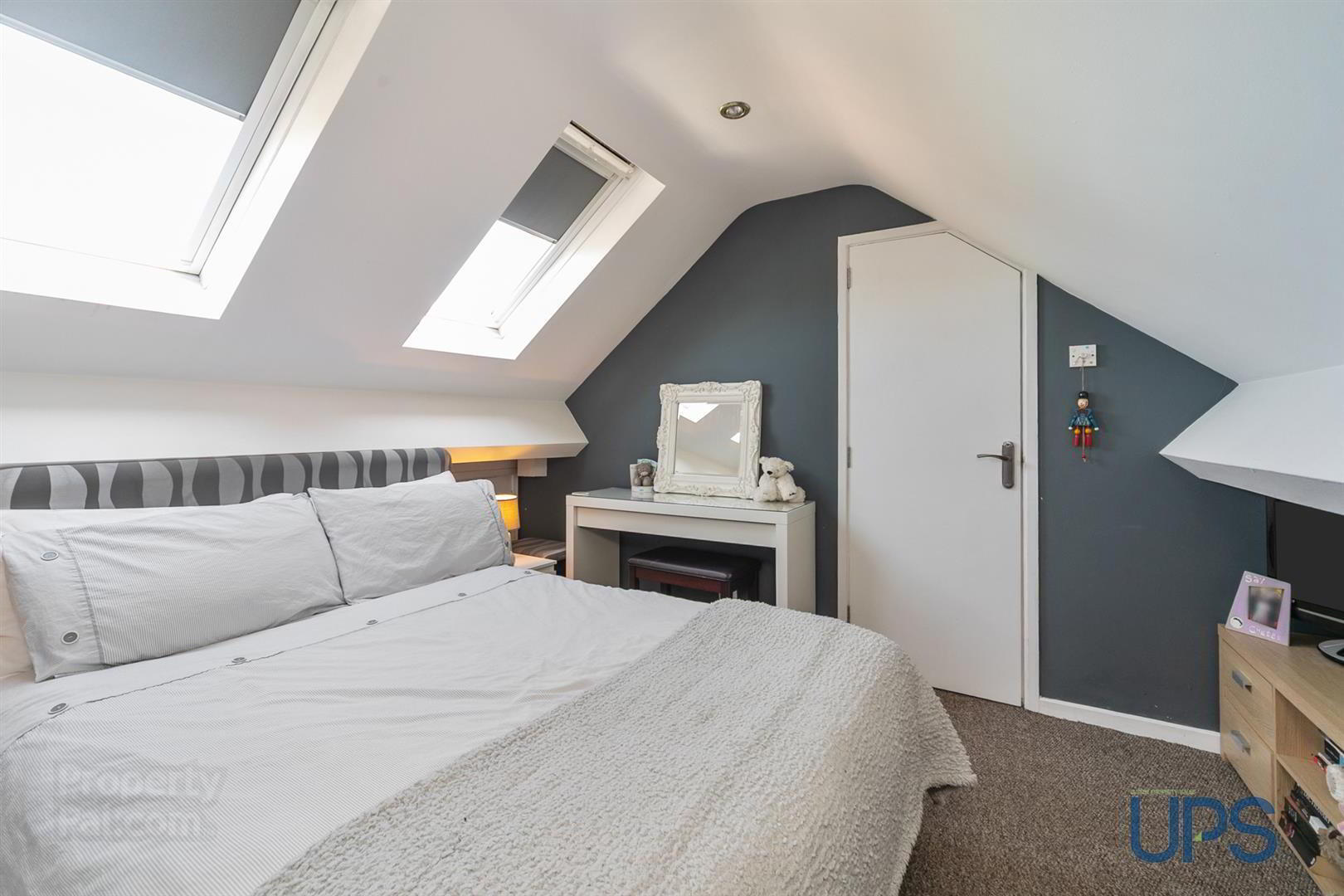 73 Upper Dunmurry Lane 22 of 36