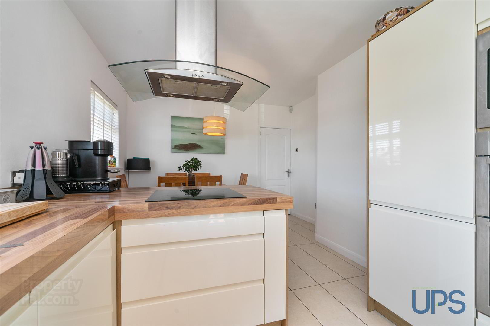 73 Upper Dunmurry Lane 9 of 36