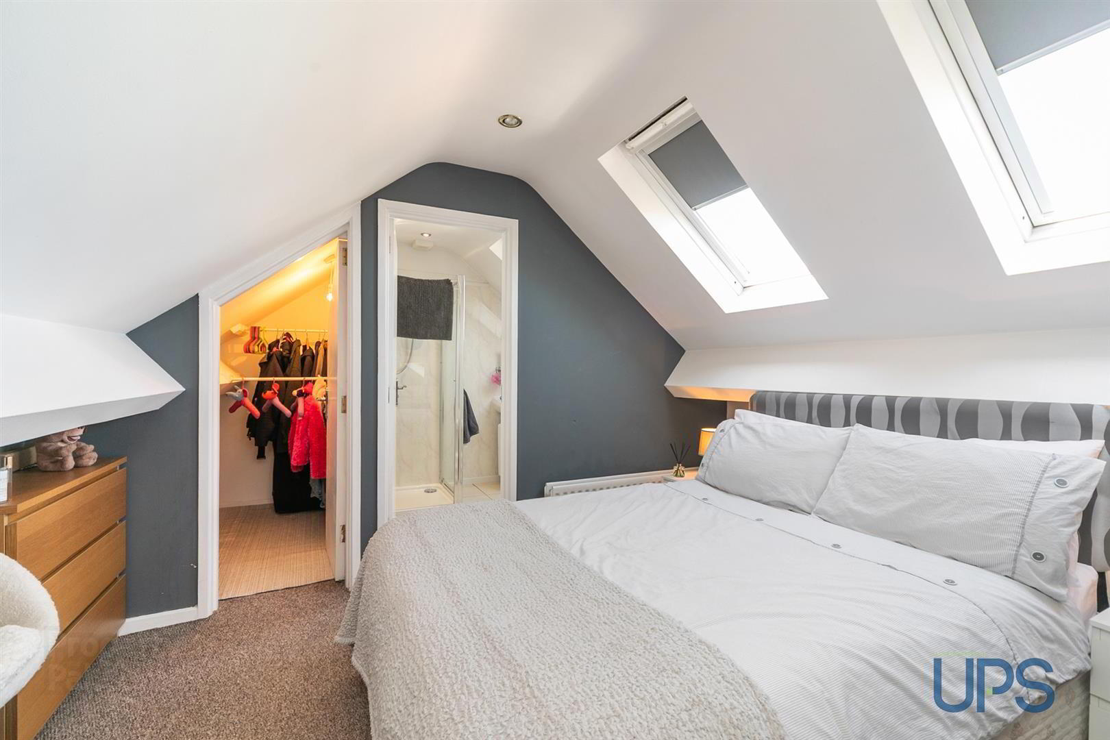 73 Upper Dunmurry Lane 23 of 36