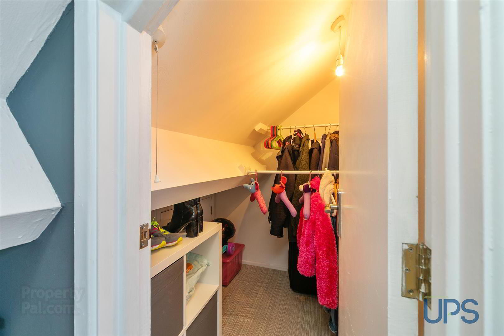 73 Upper Dunmurry Lane 25 of 36